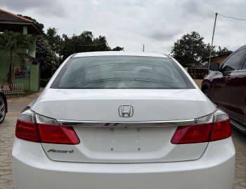 2013 Honda Accord foreign used  — photo 1