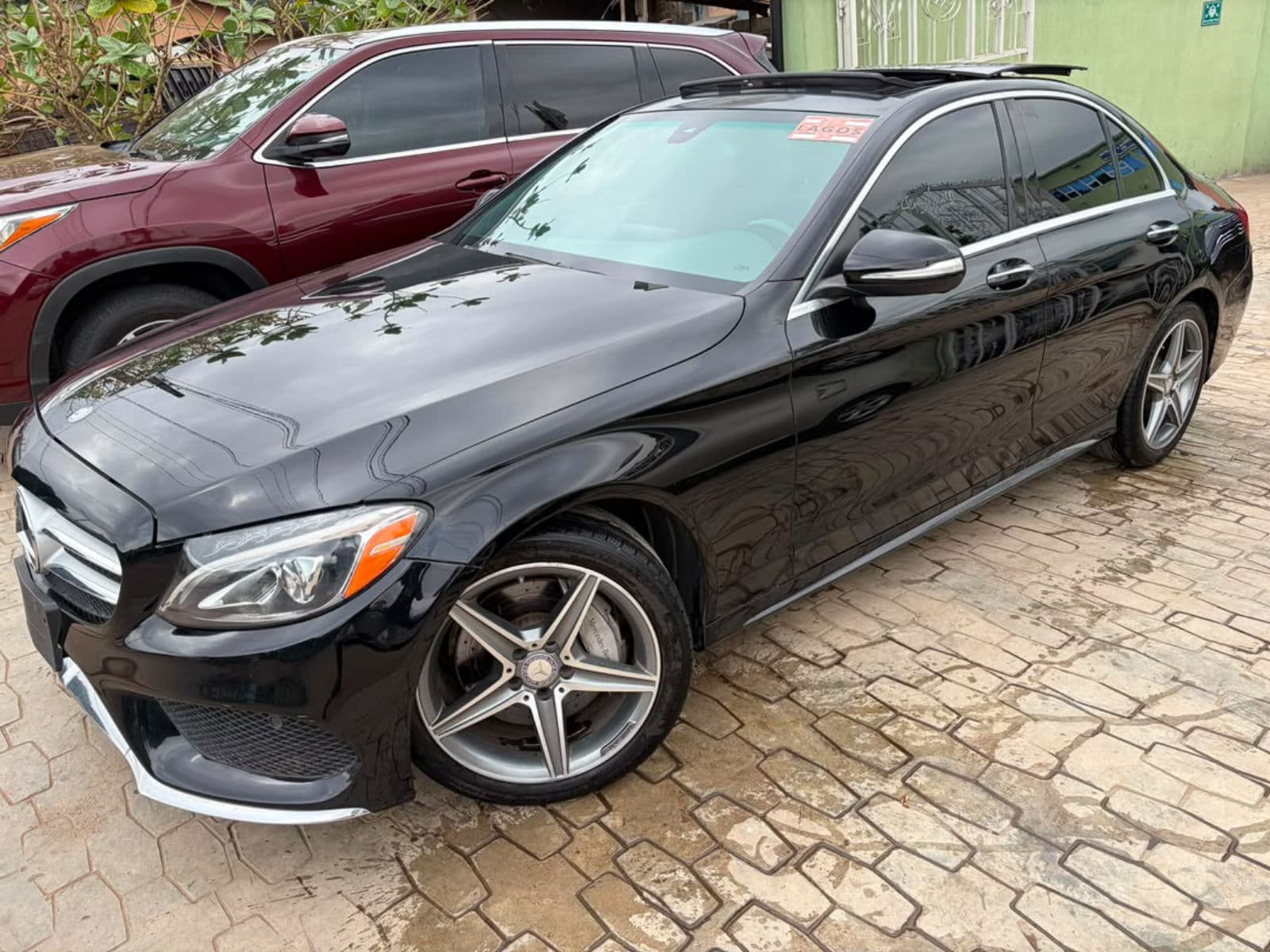 FOREIGN USED 2015 MERCEDES-BENZ C400 4MATIC — FULLY LOADED LUXURY SEDAN — photo 4