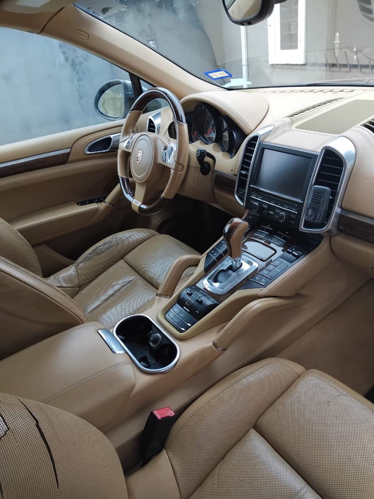 2010 PORSCHE CAYENNE — LOW MILEAGE • GOOD CONDITION • AUTOMATIC LUXURY SUV — photo 7