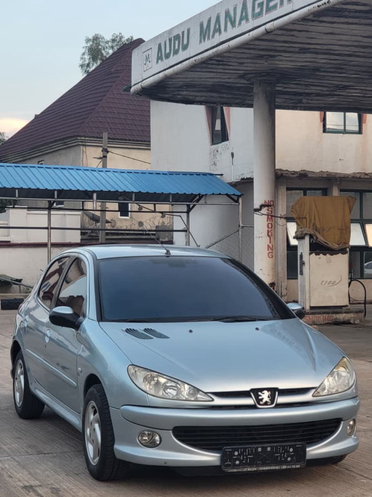 2004 PEUGEOT 206 Automatic Hatchback — photo 6