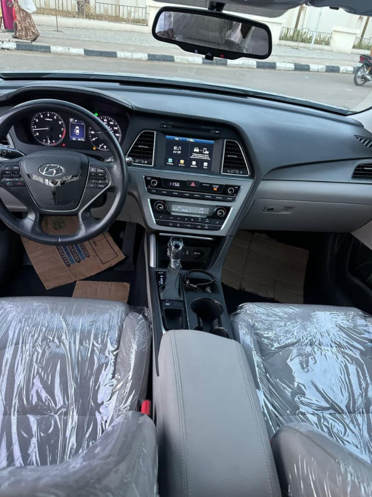 2016 HYUNDAI SONATA Automatic Sedan — photo 3