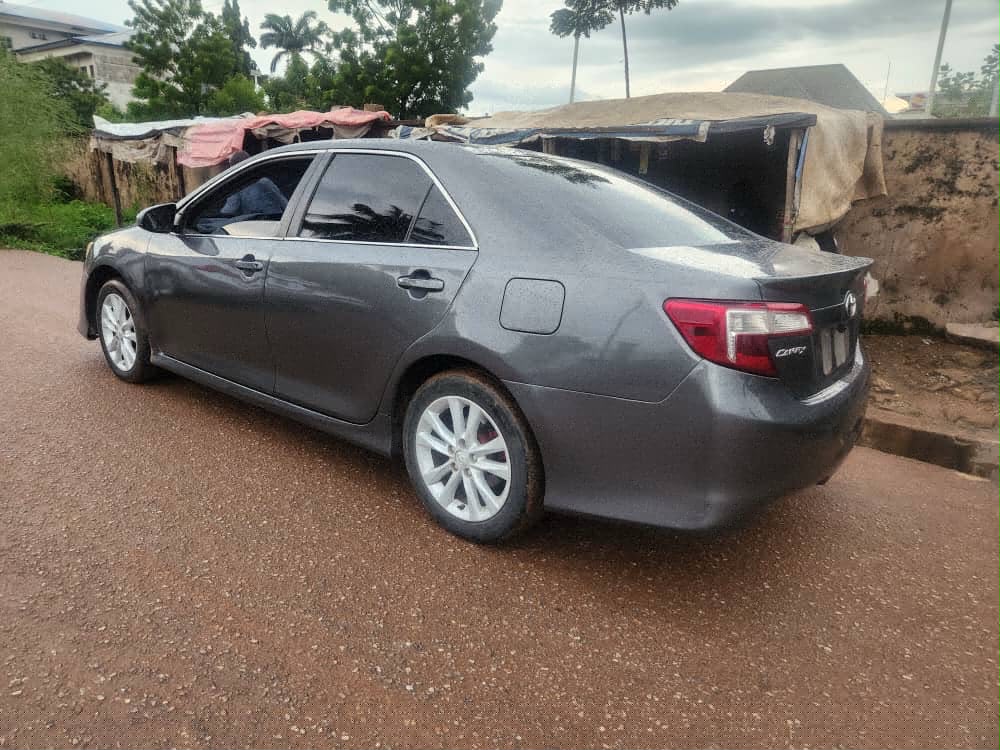 2014 TOYOTA CAMRY SE FOR SALE — photo 3