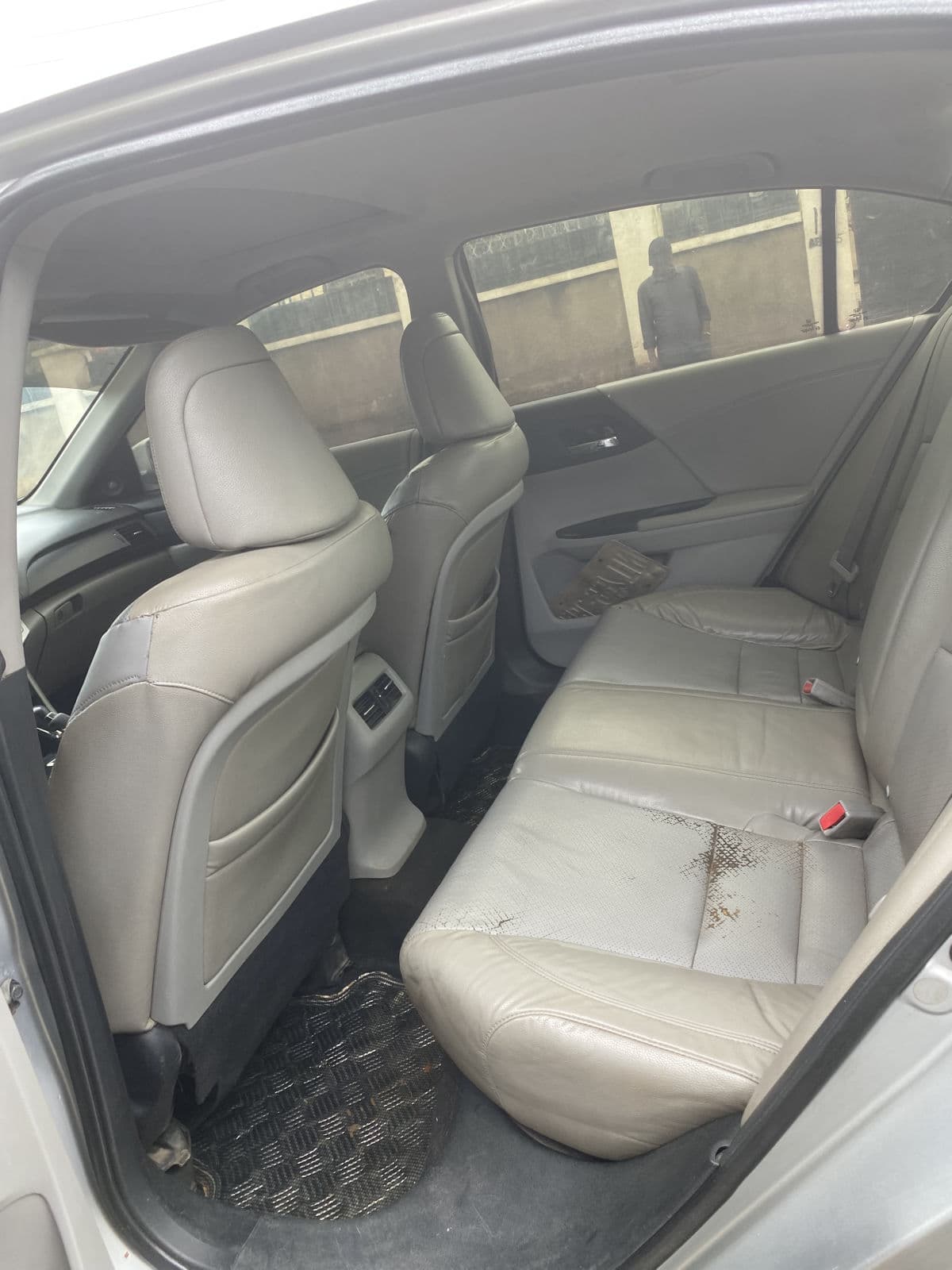 Neatly used Honda Accord 2013 — photo 6