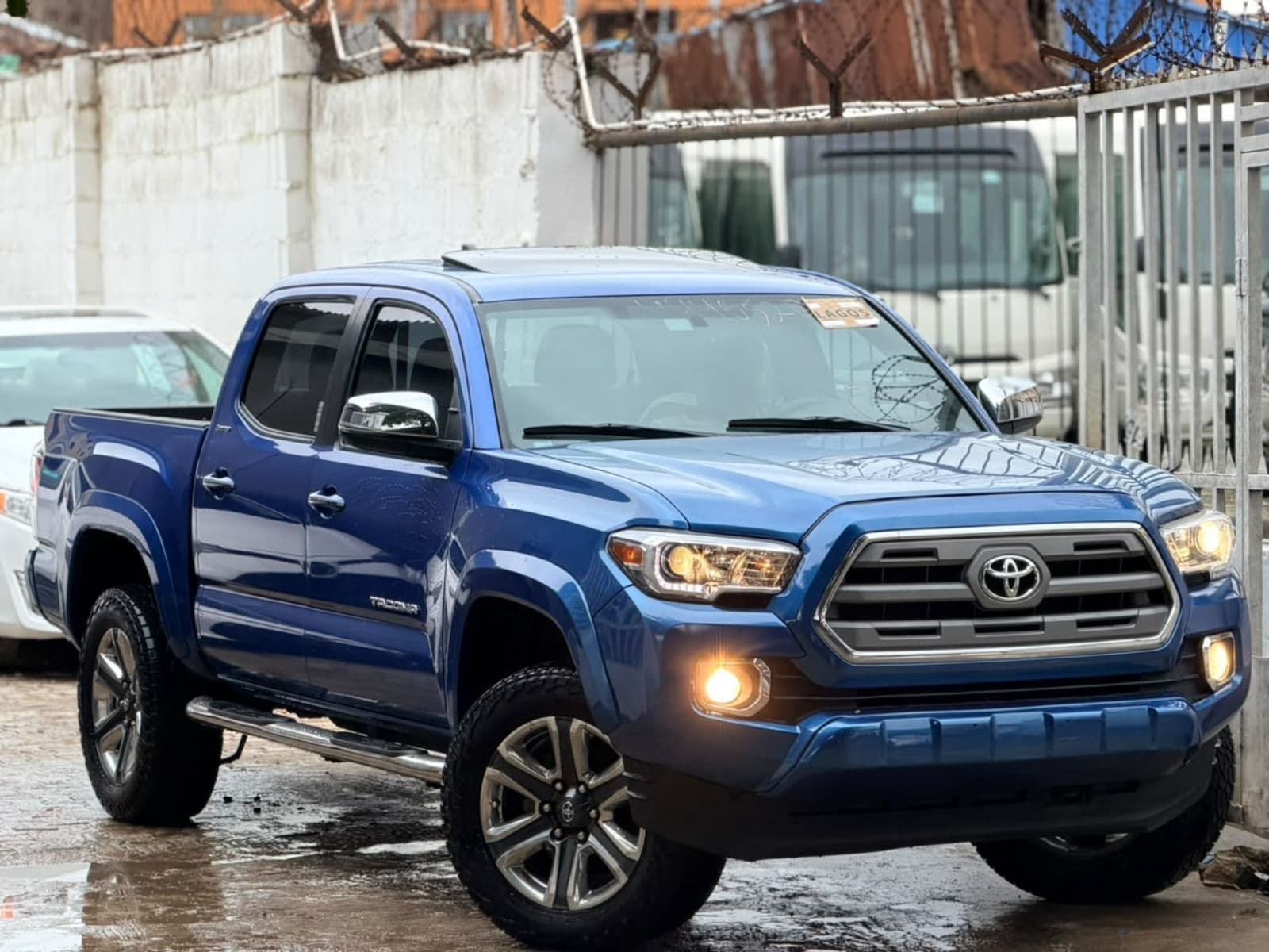 Toyota Tacoma 2016 — photo 3