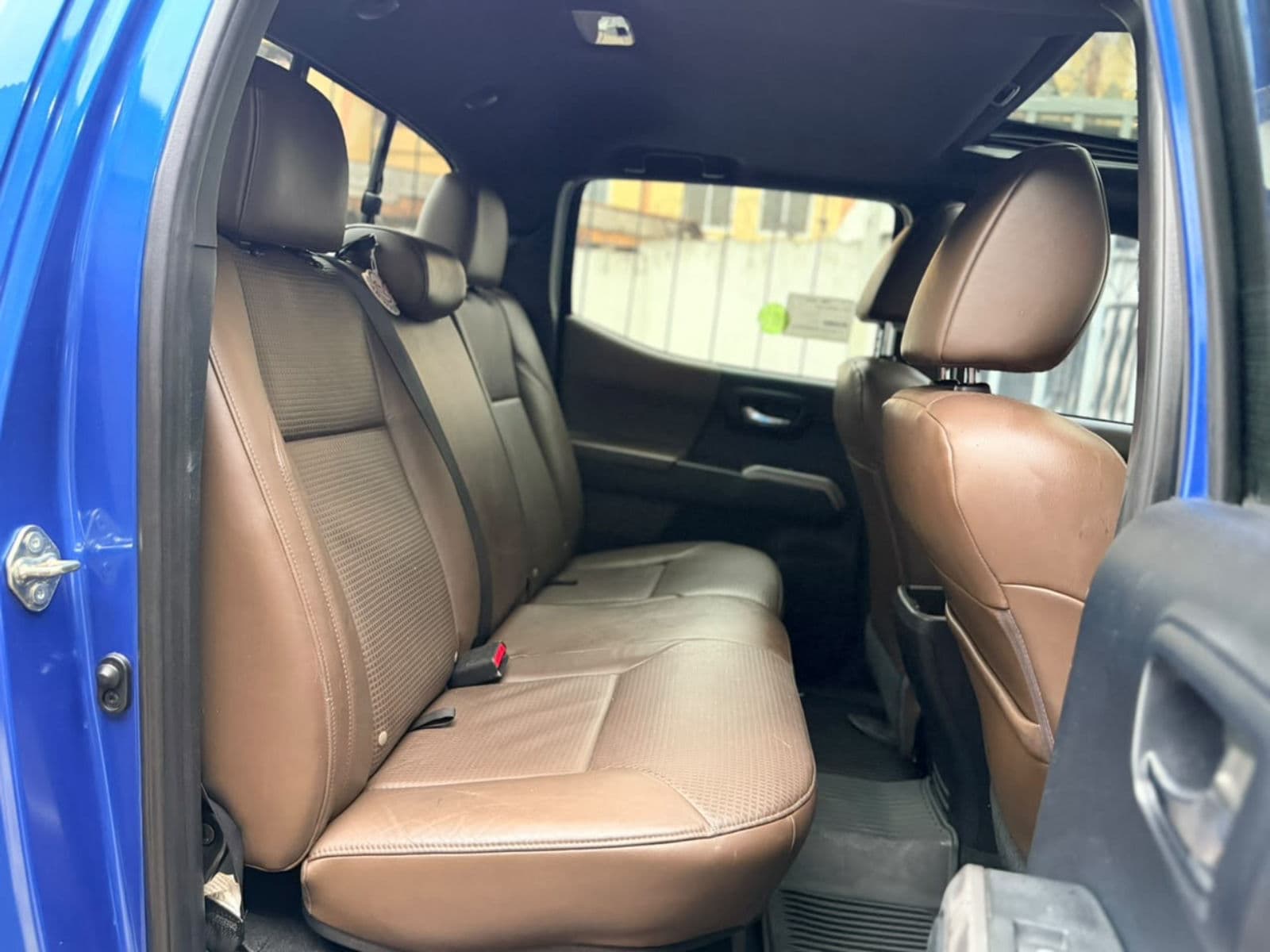 Toyota Tacoma 2016 — photo 9