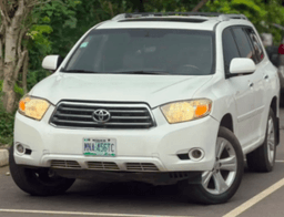 2009 Toyota Highlander Limited — Automatic SUV