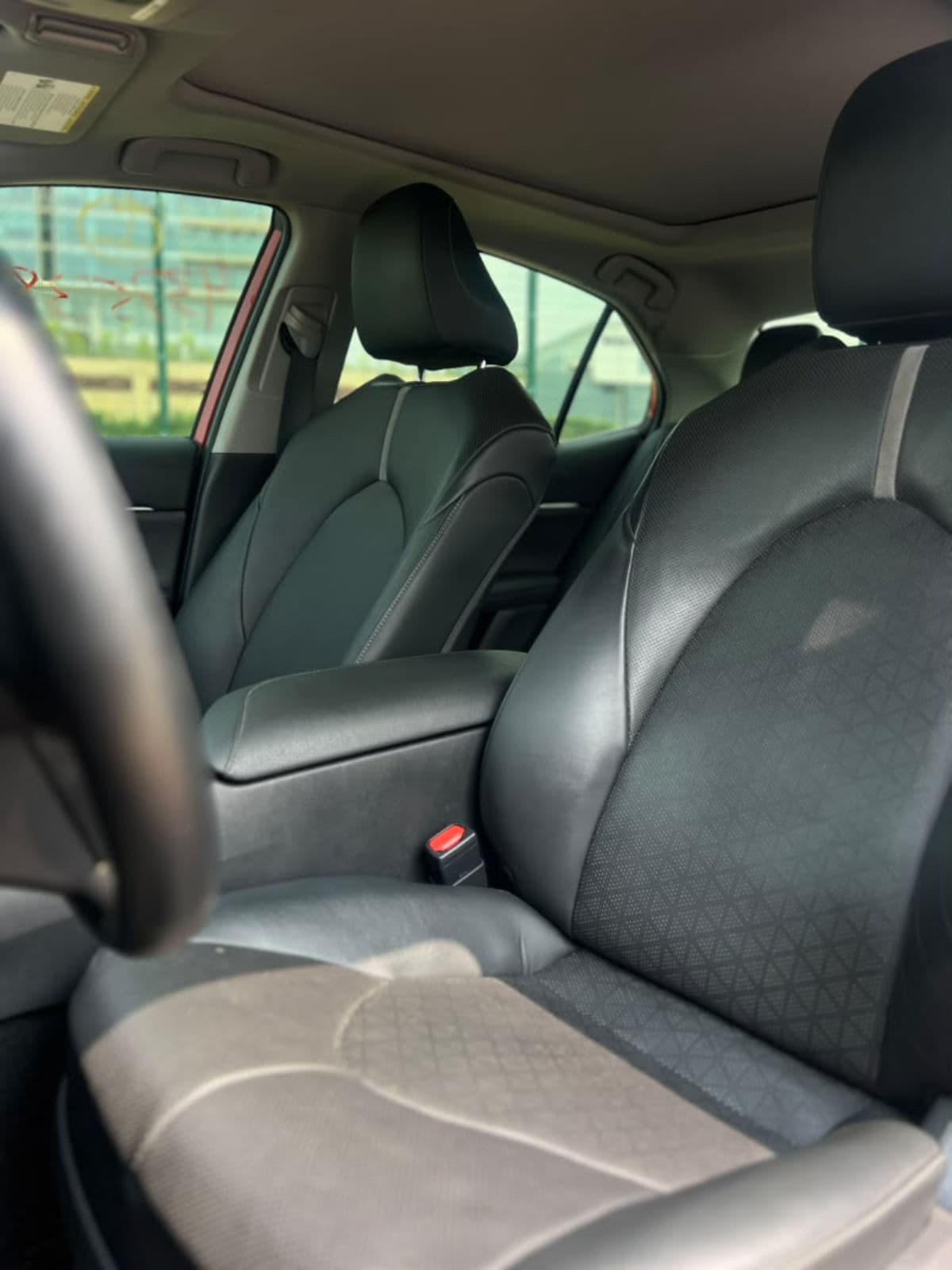 2020 TOYOTA CAMRY XSE — photo 9