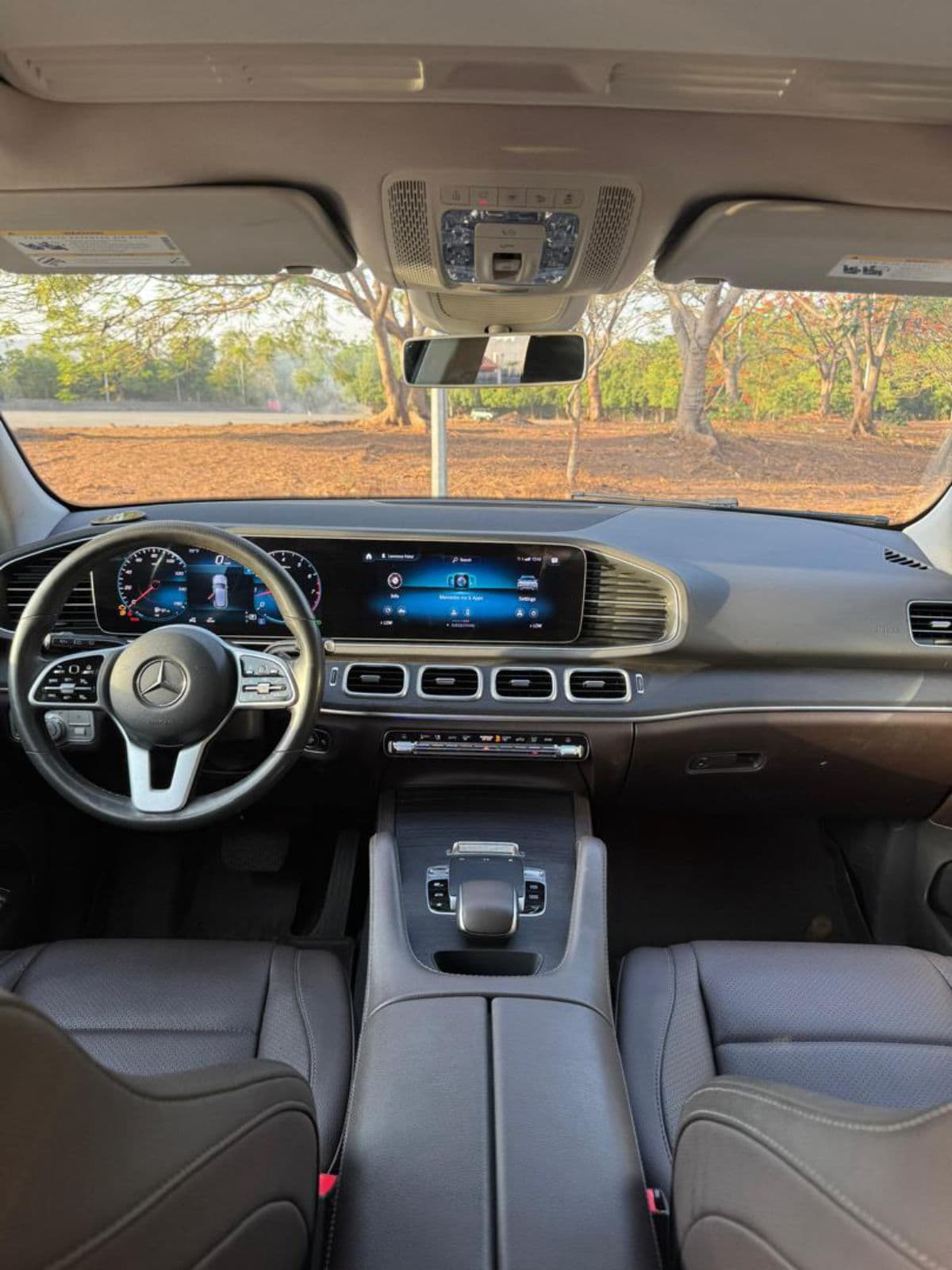 2021 MERCEDES GLE350 — photo 6