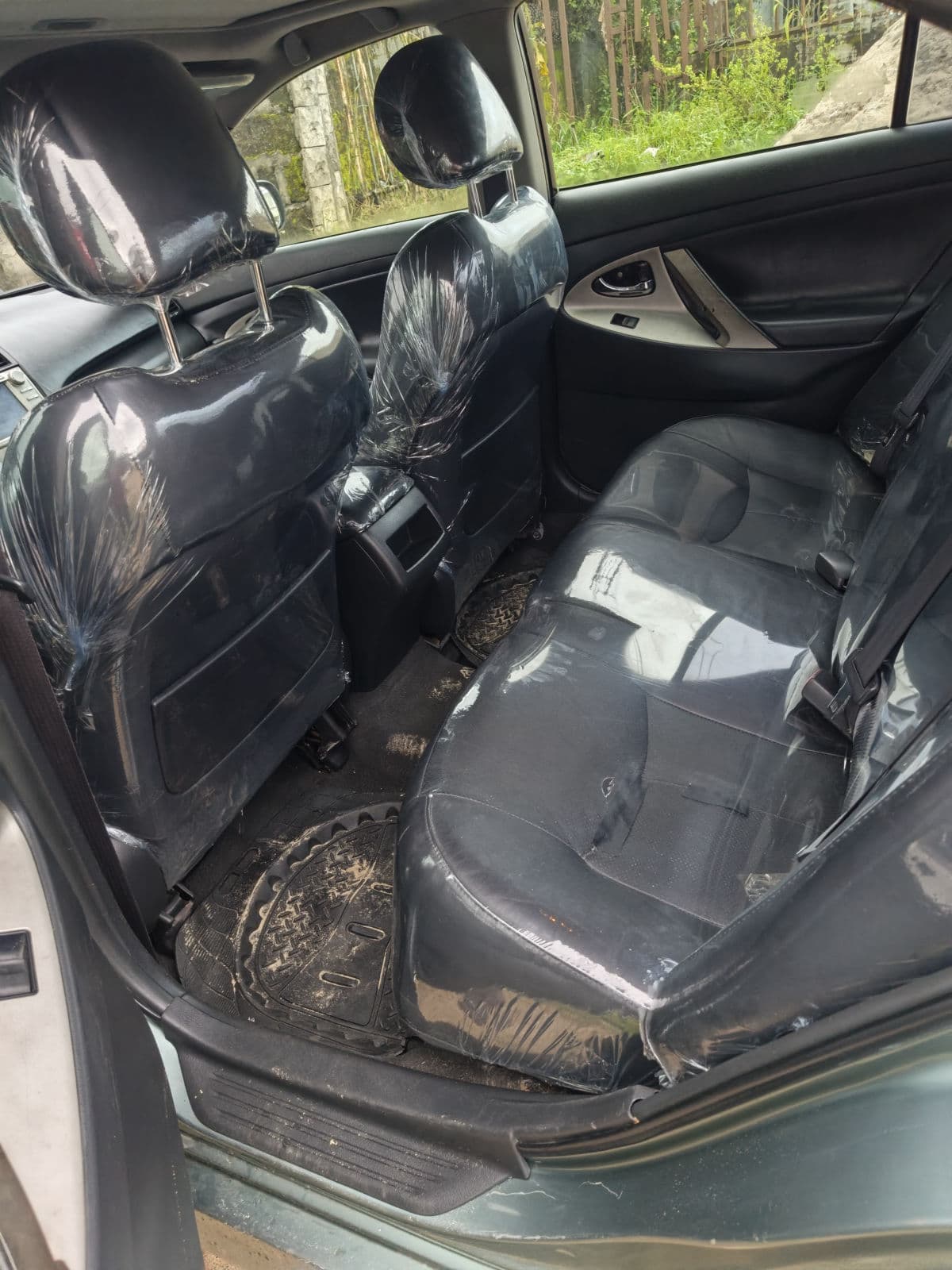 2009 Toyota Camry Automatic Sedan for Sale in Nigeria — photo 10