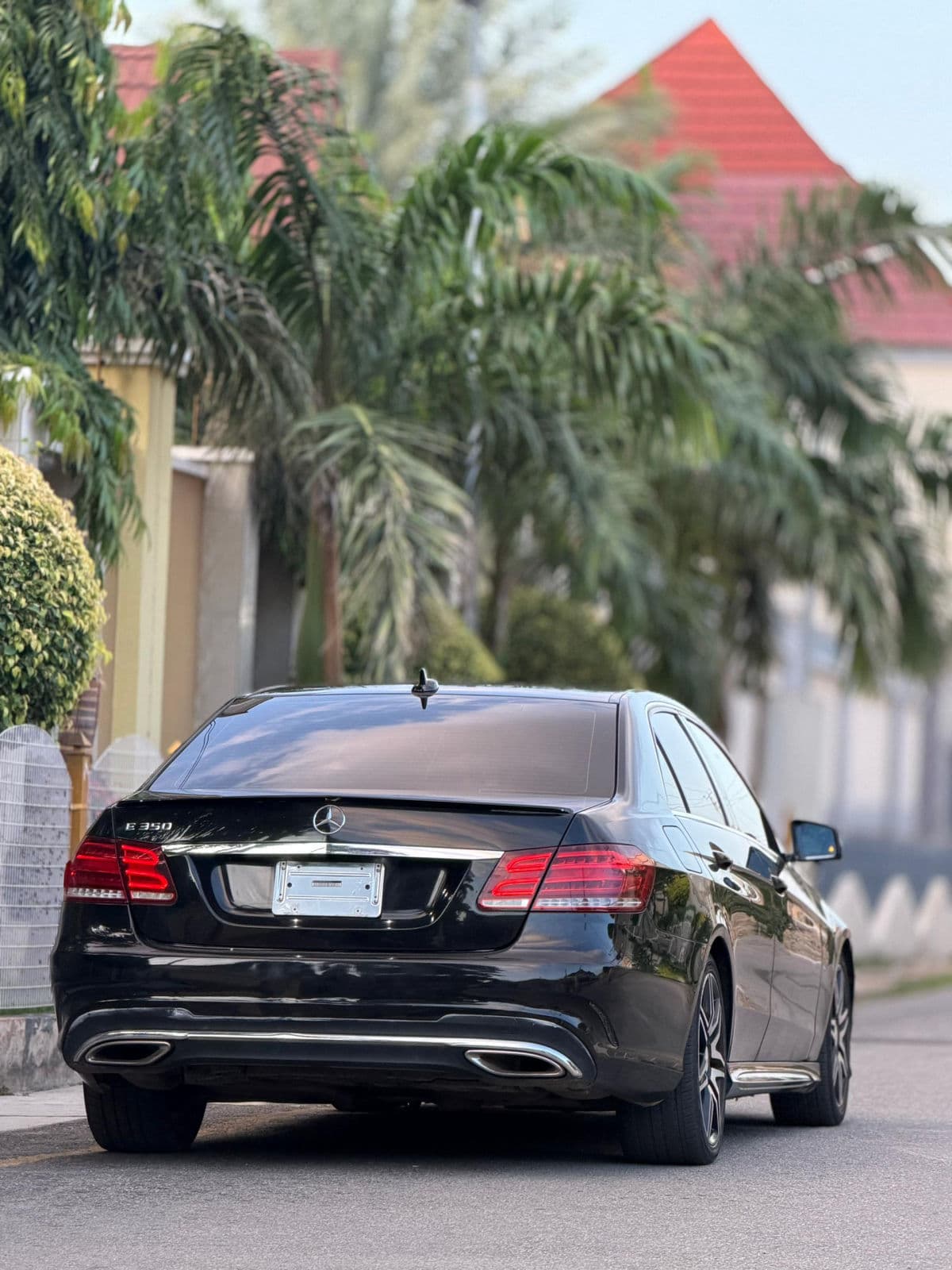 2014 MERCEDES E350 — photo 10