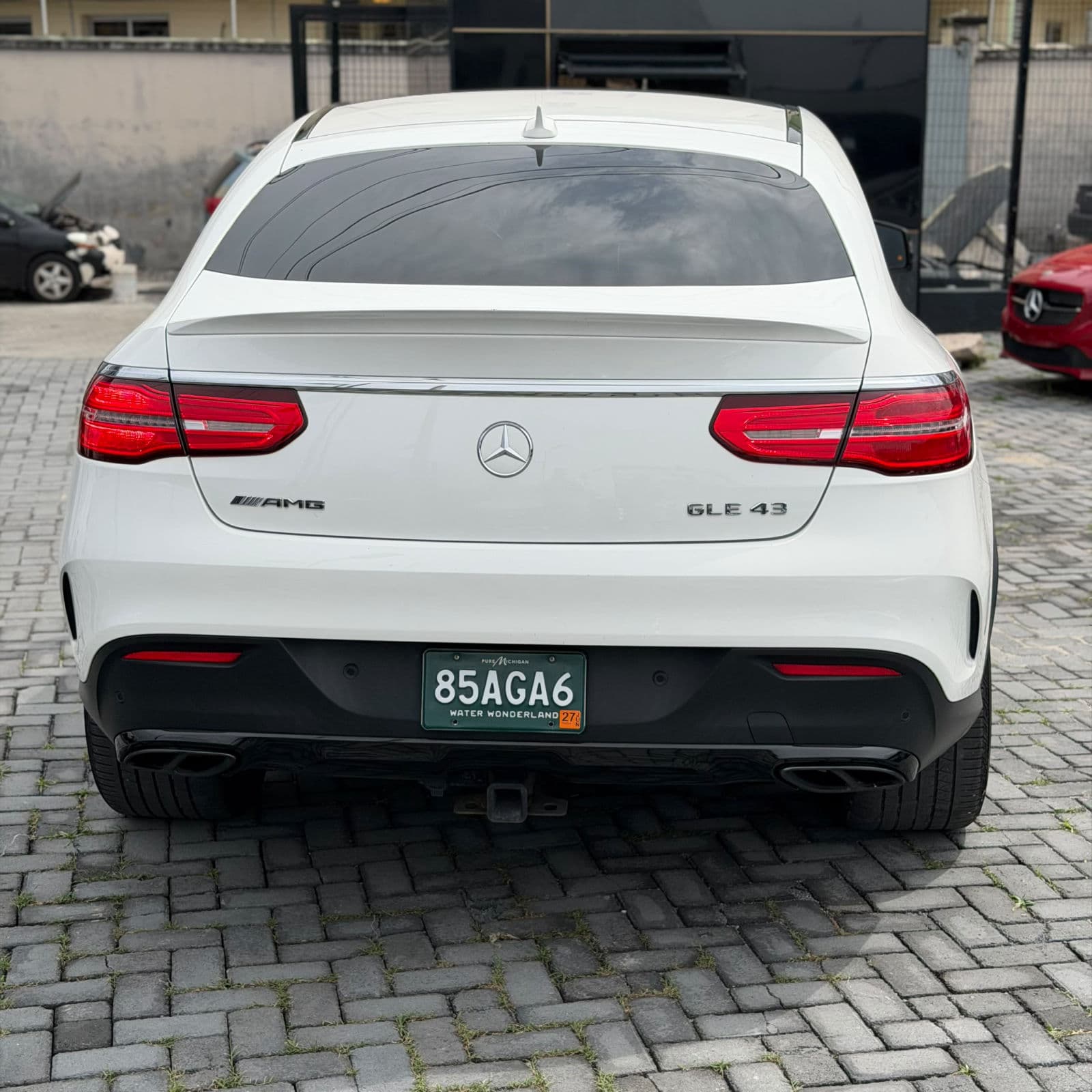 2019 Mercedes-AMG GLE 43—a pristine performance SUV — photo 10