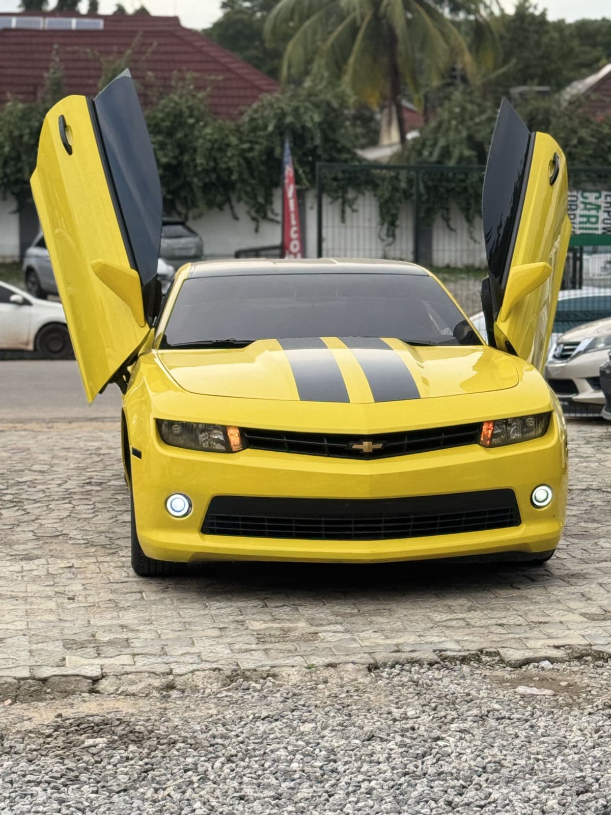 2014 Chevrolet Camaro Coupe — photo 10 of 11