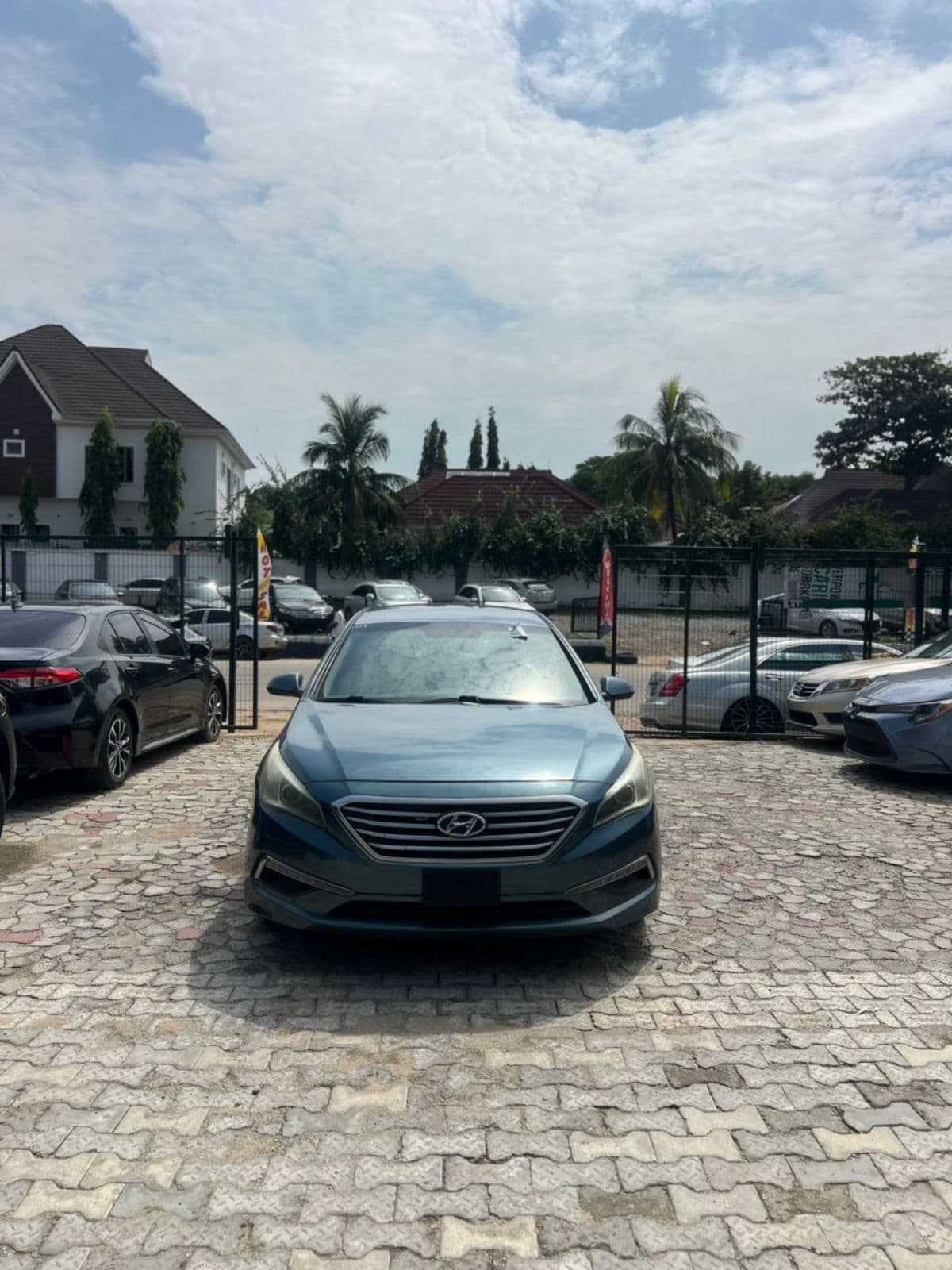 2015 Hyundai Sonata Sedan — photo 2 of 7