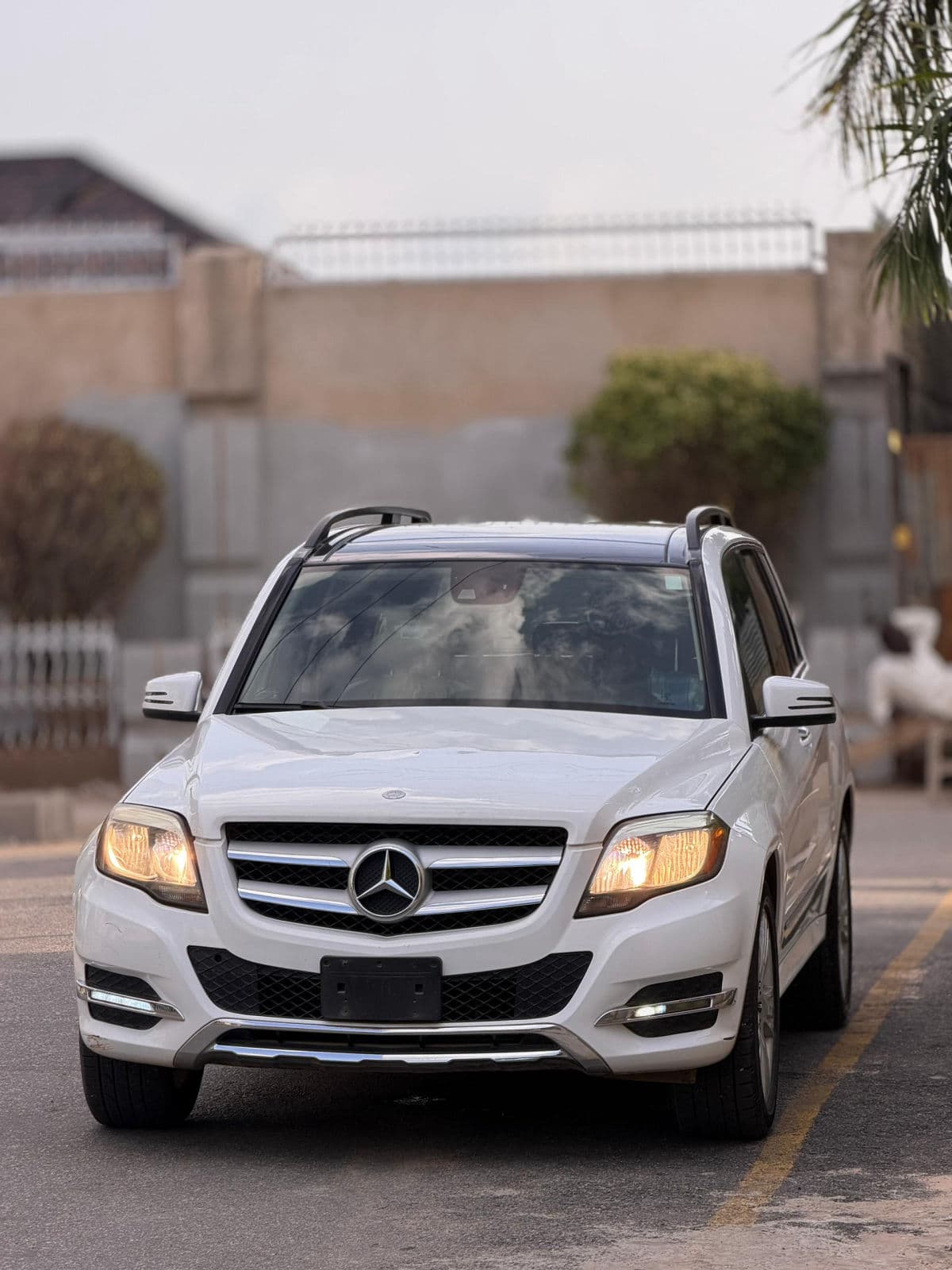 2015 Mercedes-Benz GLK SUV — photo 8 of 10