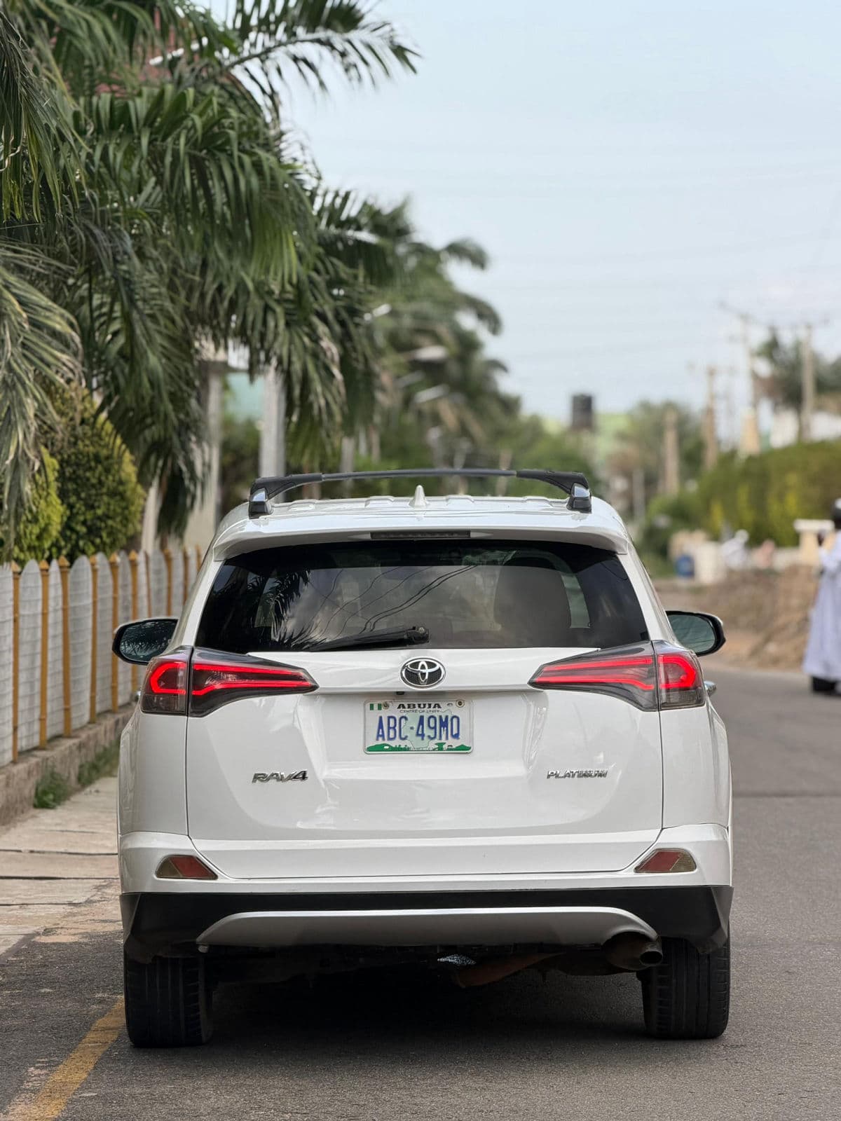 2016 Toyota Rav4 SUV — photo 11 of 11