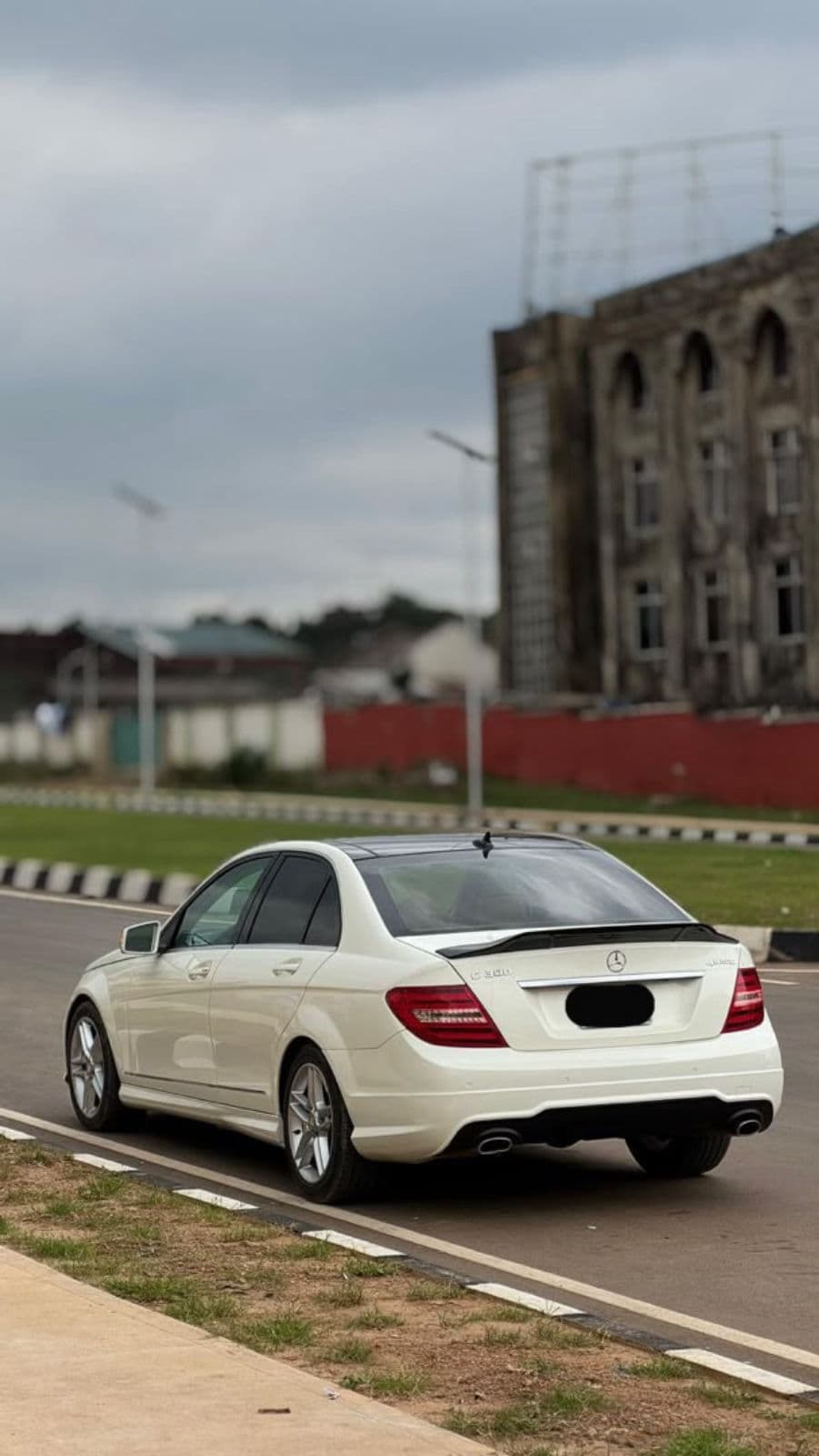 2012 Mercedes-Benz C Class Sedan — photo 5 of 6