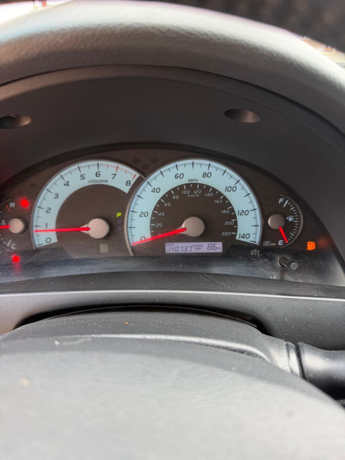2010 Toyota Camry Sedan — photo 6 of 10
