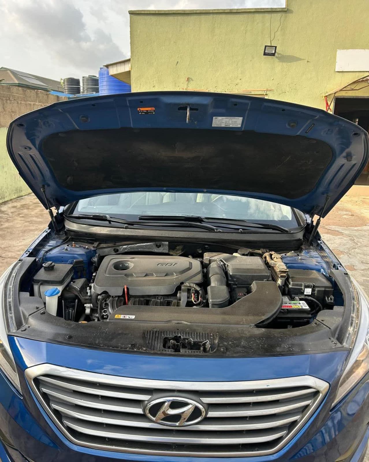 2017 Hyundai Sonata Sedan — photo 7 of 9