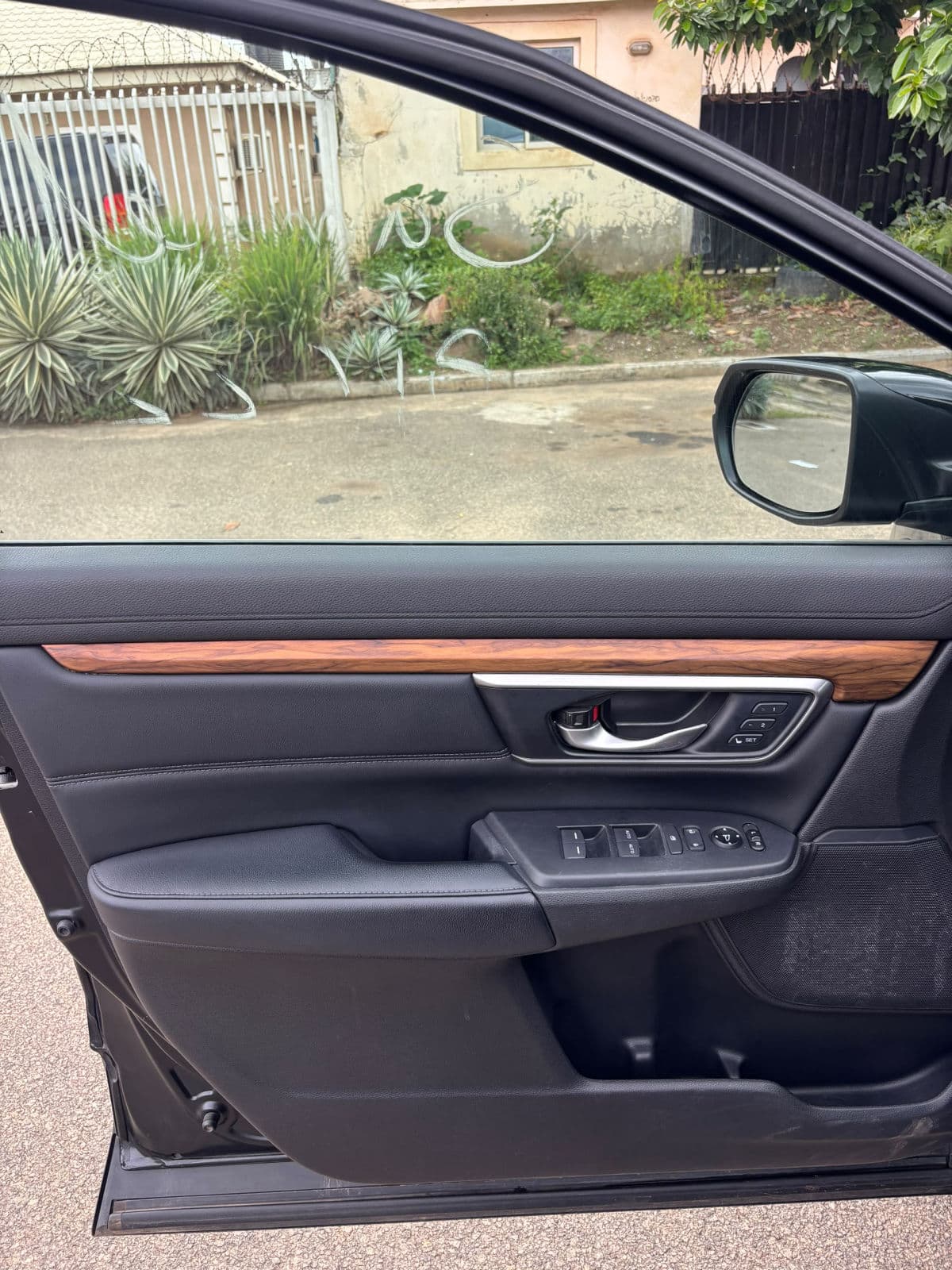 2019 Honda CRV SUV — photo 8 of 11