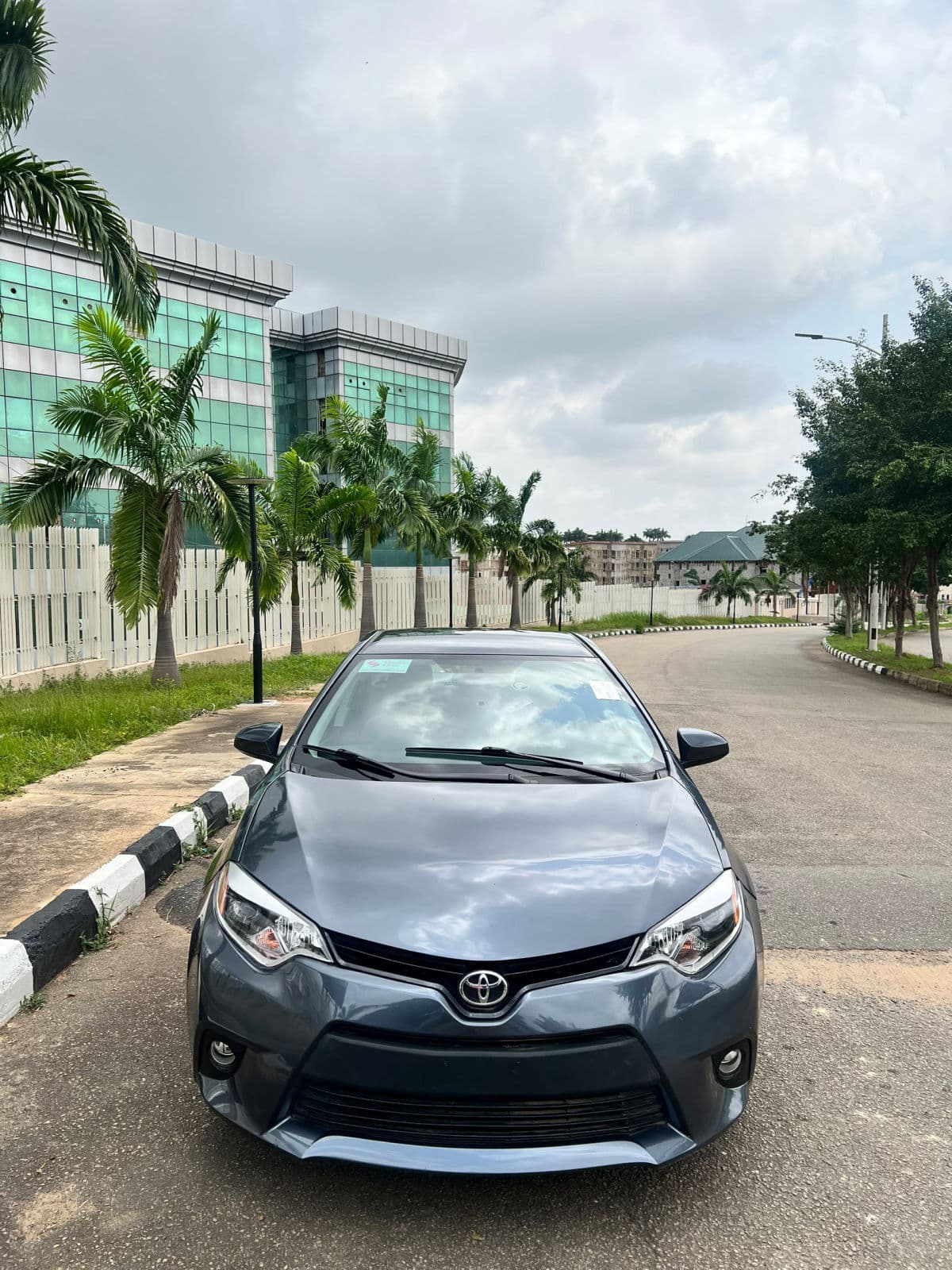 2016 Toyota Corolla Sedan — Foreign Used for sale in Lokogoma Abuja