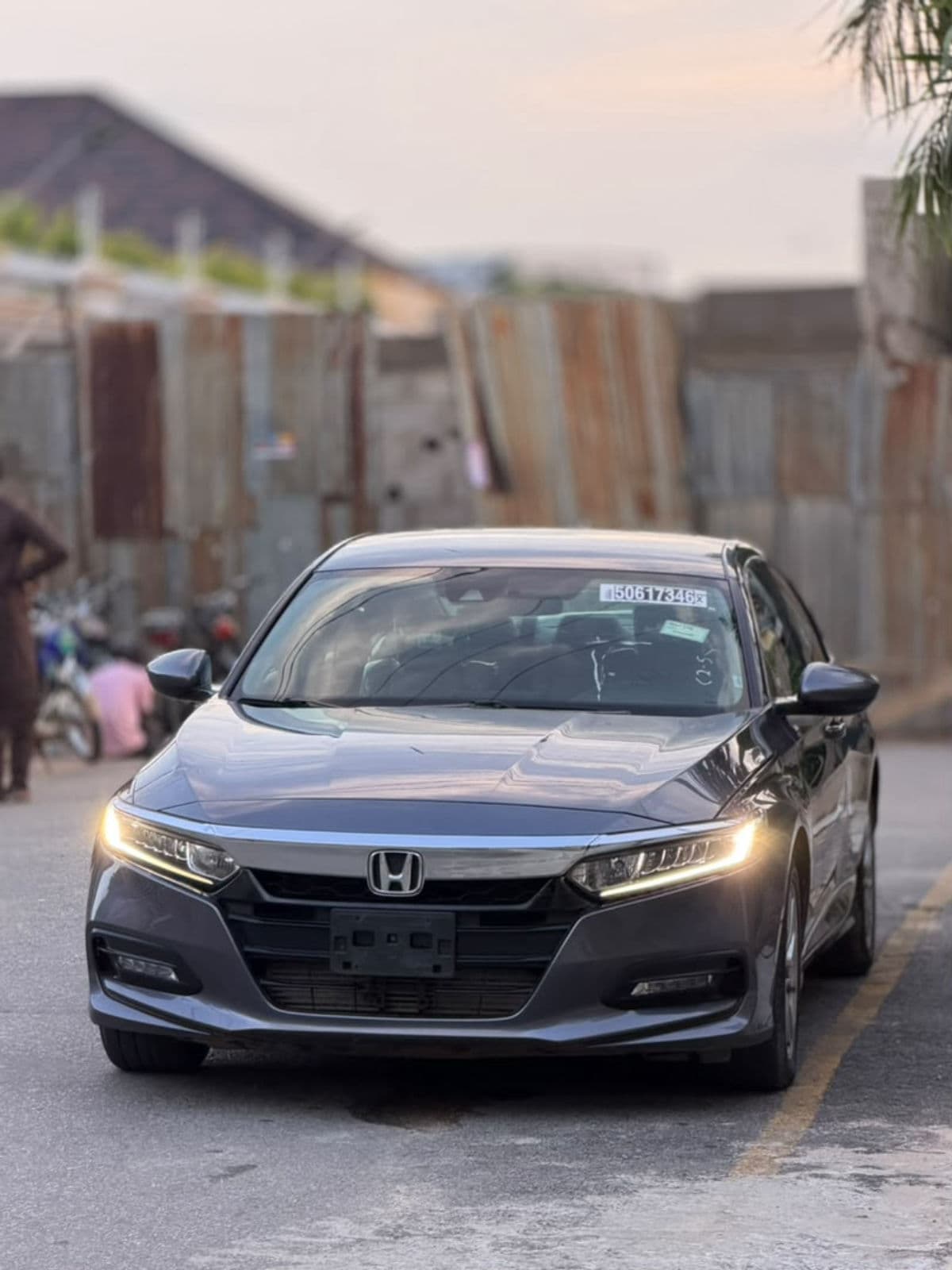 2019 Honda Accord Sedan — photo 10 of 10