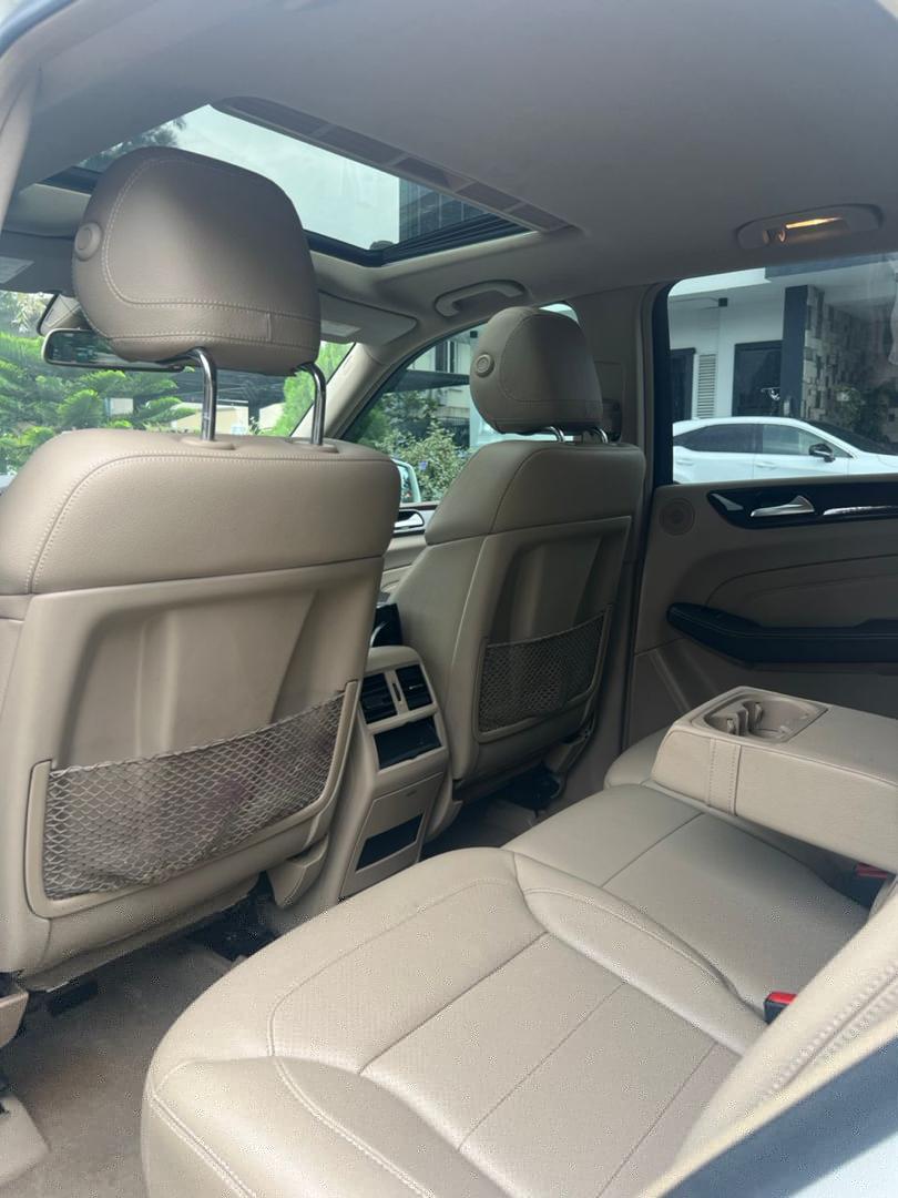 2013 Mercedes-Benz M Class SUV — photo 5 of 7