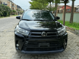 2017 Toyota Highlander SUV — for sale in Lekki
