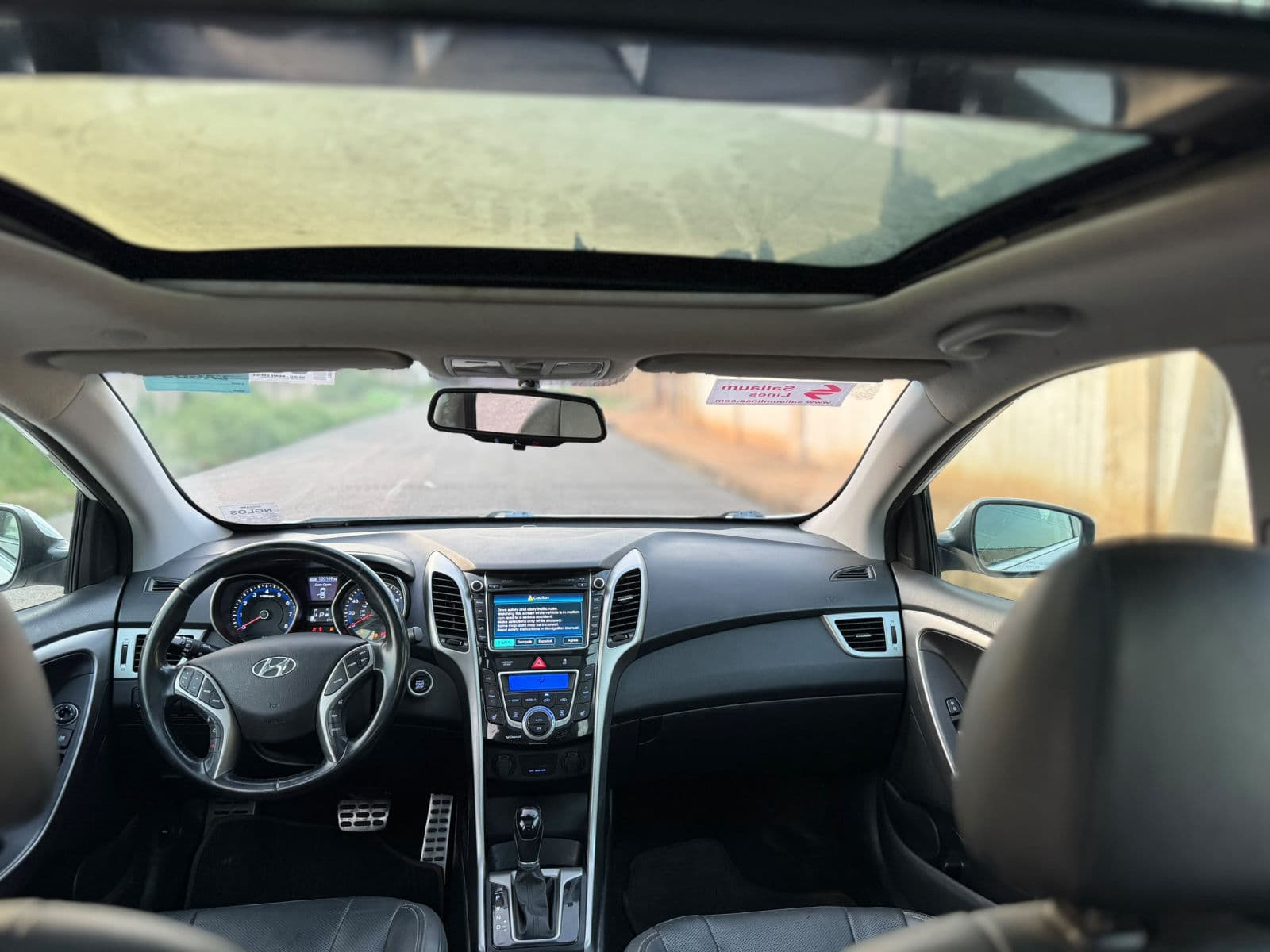 2014 Hyundai Elantra Hatchback — photo 6 of 11