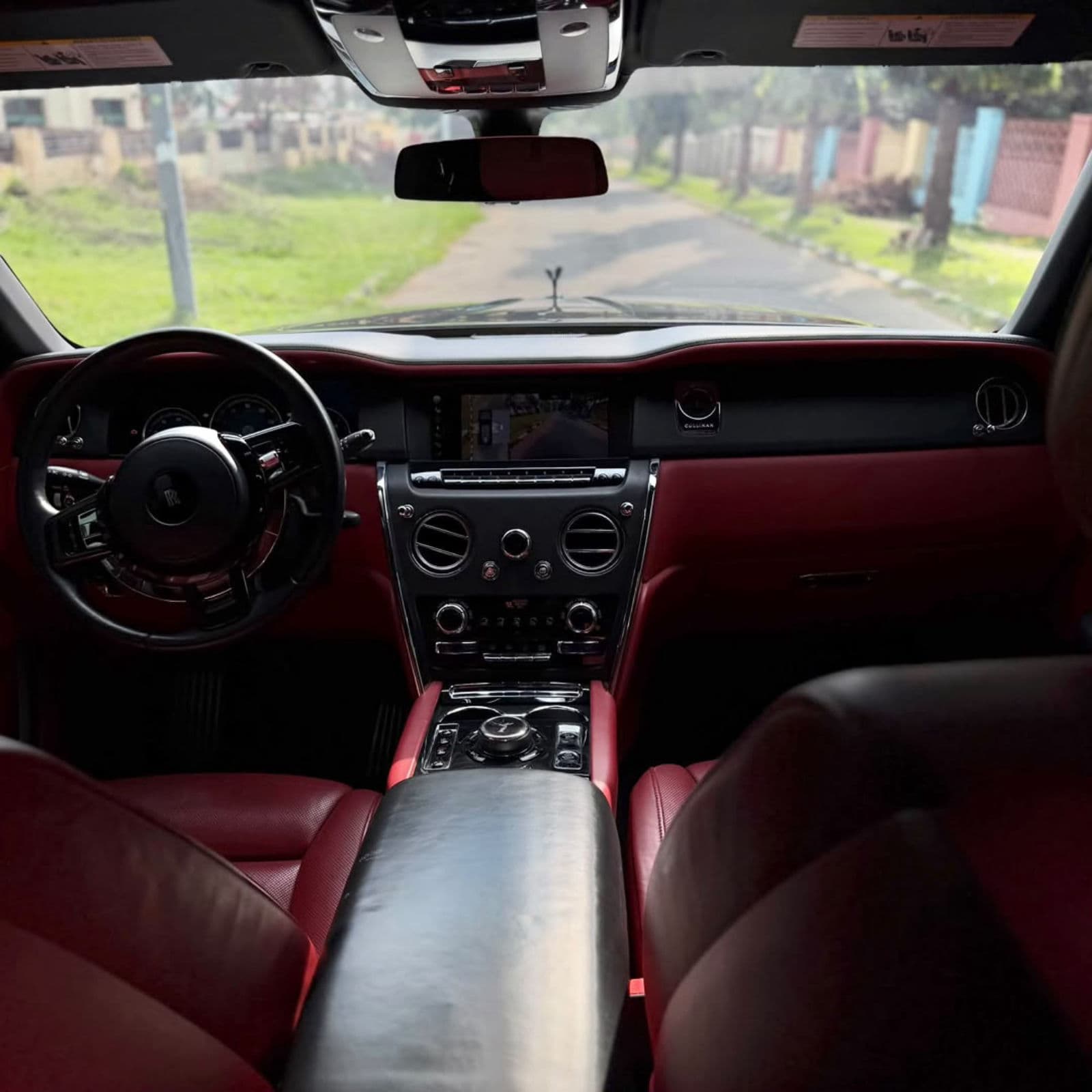 2020 Rolls-Royce Cullinan SUV — photo 4 of 9