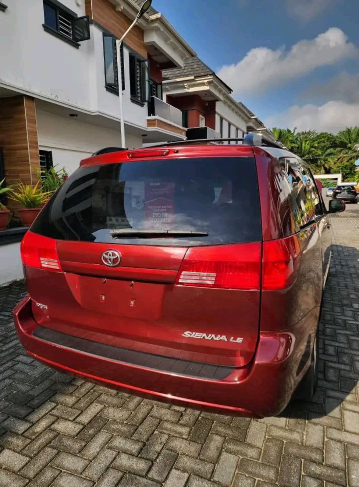 2005 Toyota Starlet SUV — photo 4 of 11