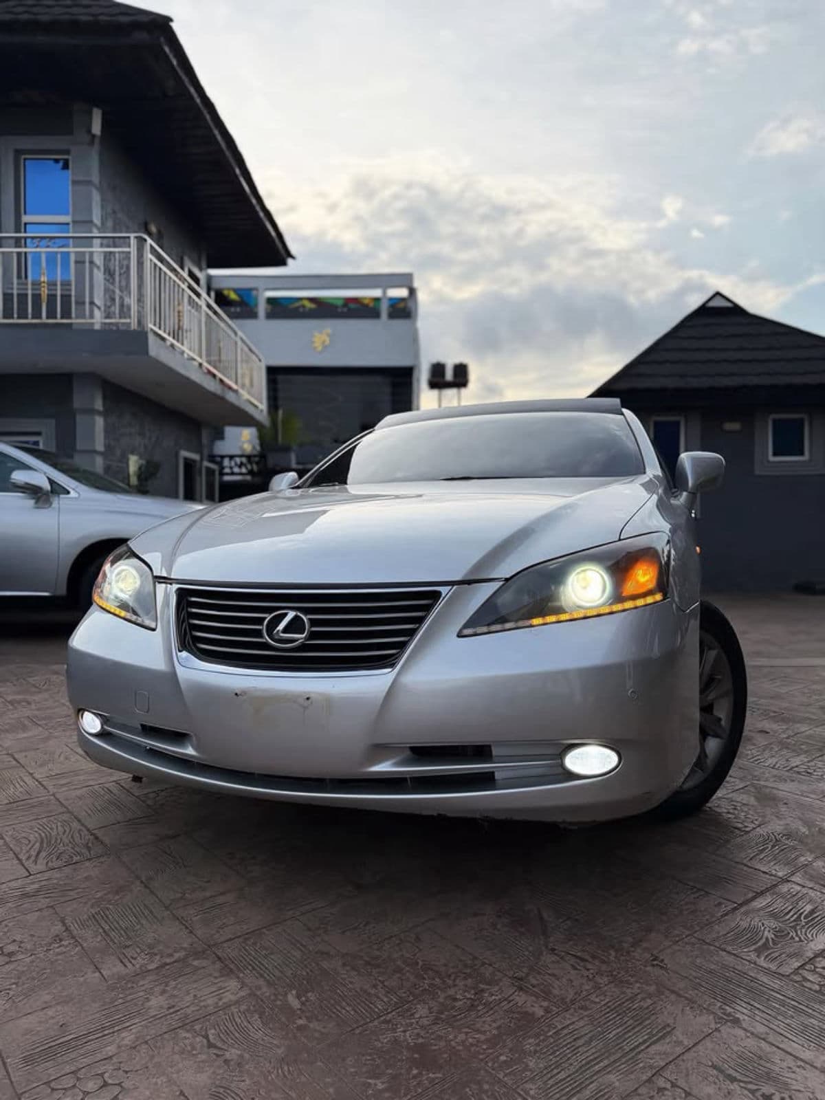 2008 Lexus Es 350 Sedan — photo 3 of 5
