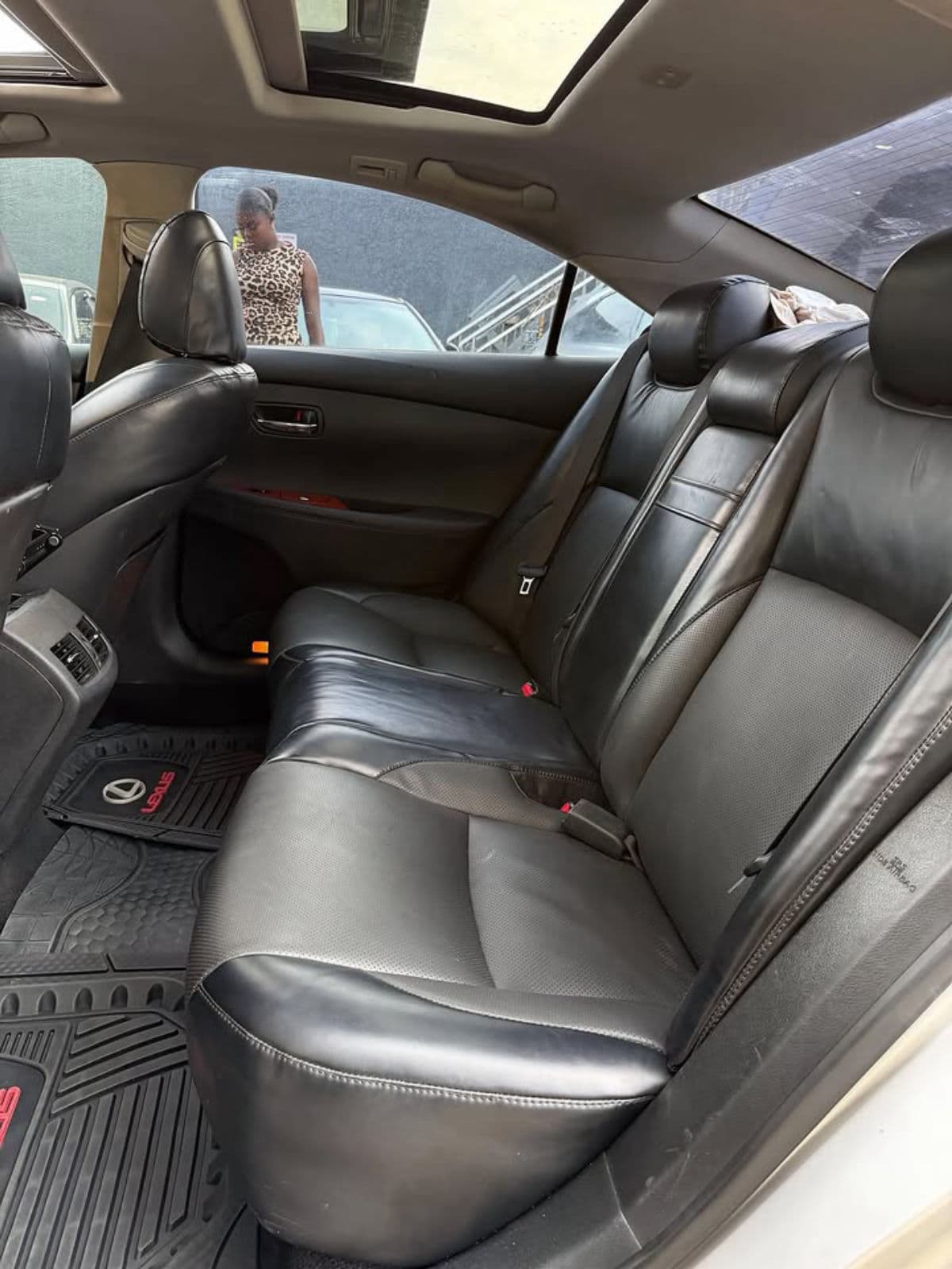 2008 Lexus Es 350 Sedan — photo 5 of 5