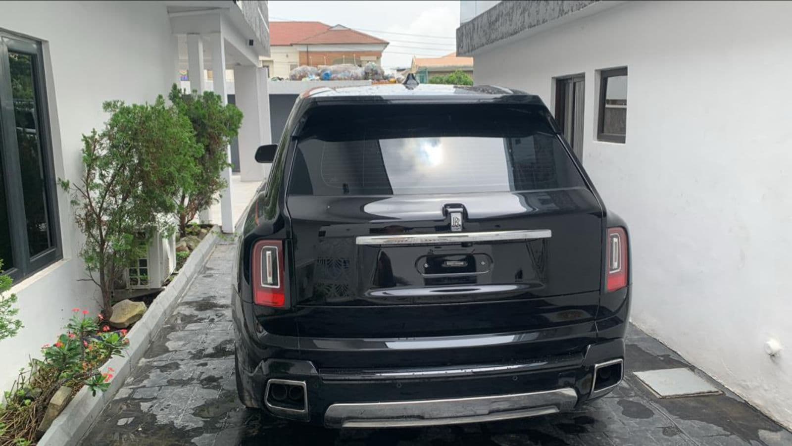 2024 Rolls-Royce Cullinan SUV — photo 4 of 6