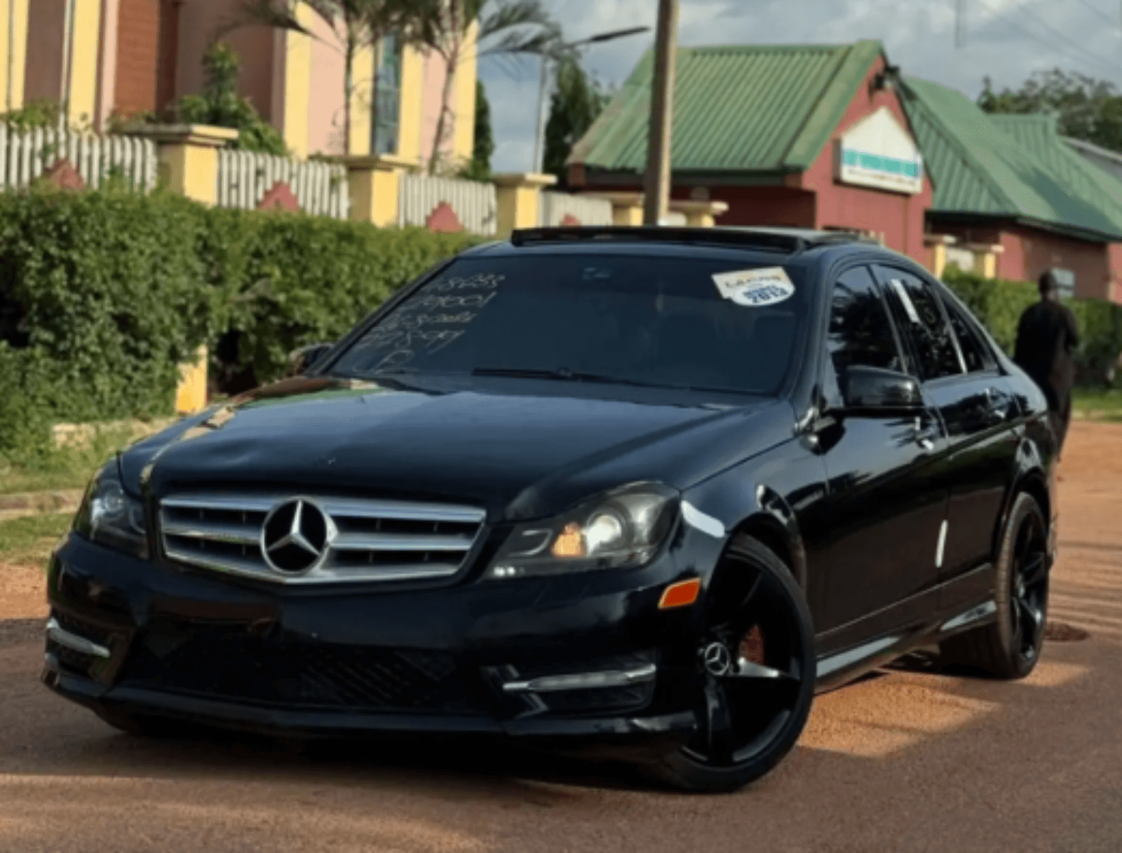 2014 Mercedes-Benz C Class Sedan — Nigerian Used for sale in Kaduna