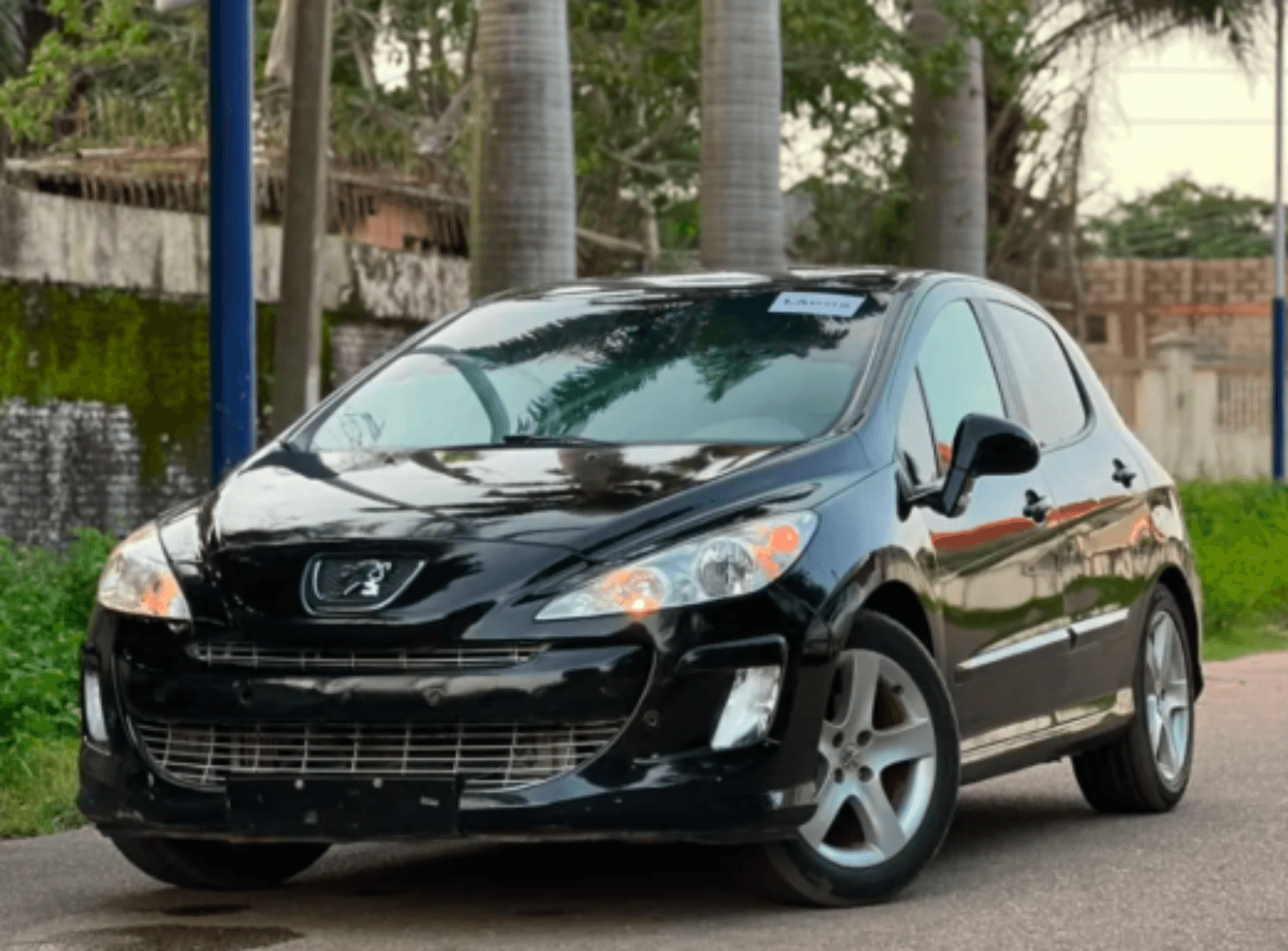 2011 Peugeot 308 Hatchback — Nigerian Used for sale in Kaduna