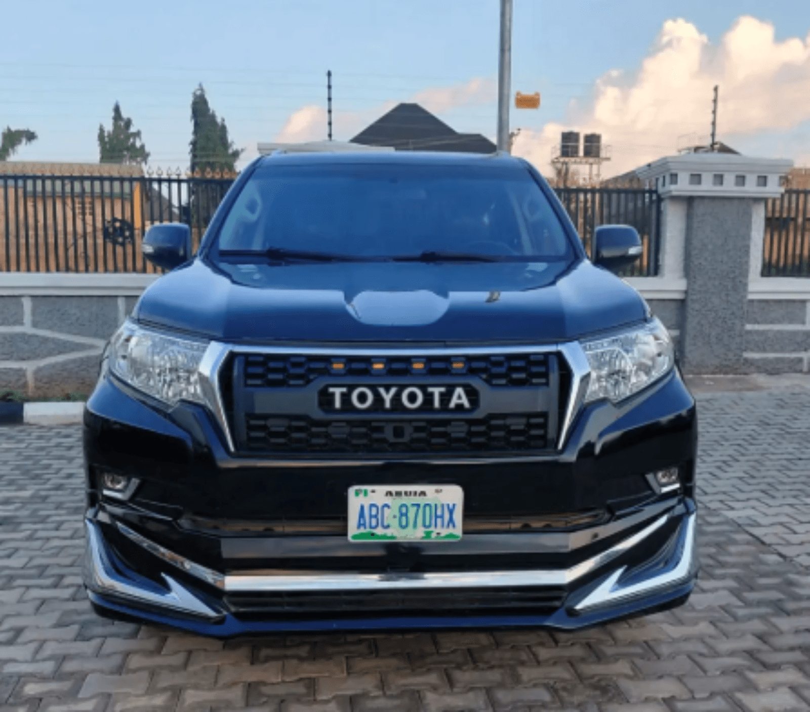 2010 Toyota Prado SUV — Nigerian Used for sale in Lokogoma Abuja