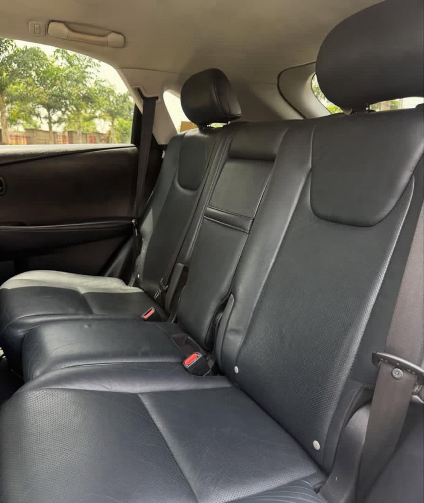 2015 Lexus RX SUV — photo 4 of 7