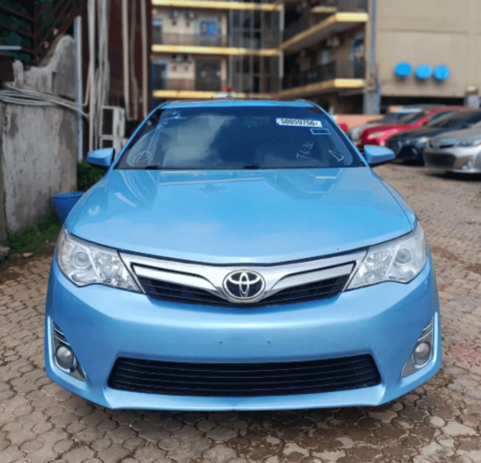 2013 Toyota Camry Sedan — Foreign Used for sale in Jahi abuja