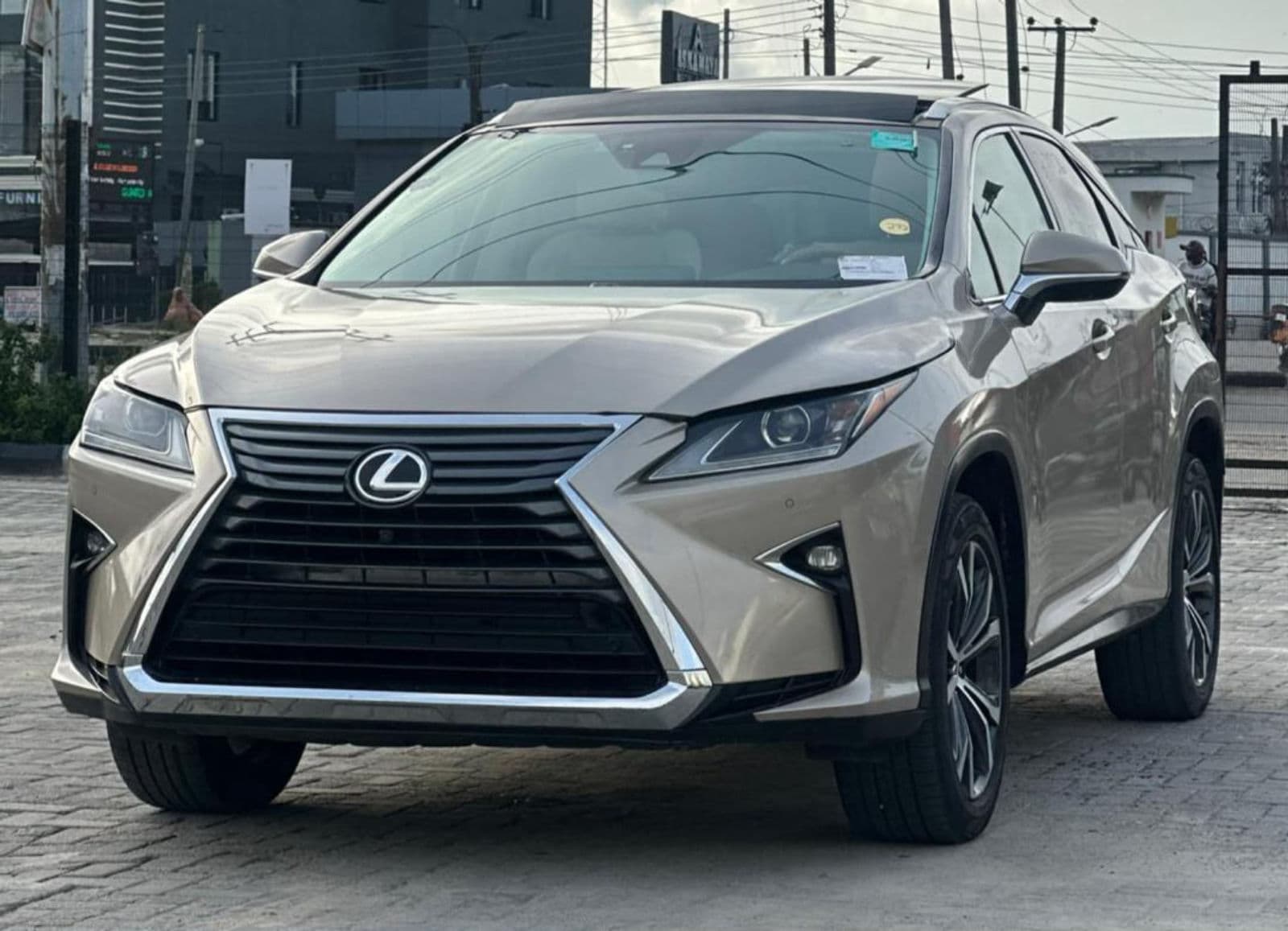 2016 Lexus RX SUV — Foreign Used for sale in Lekki