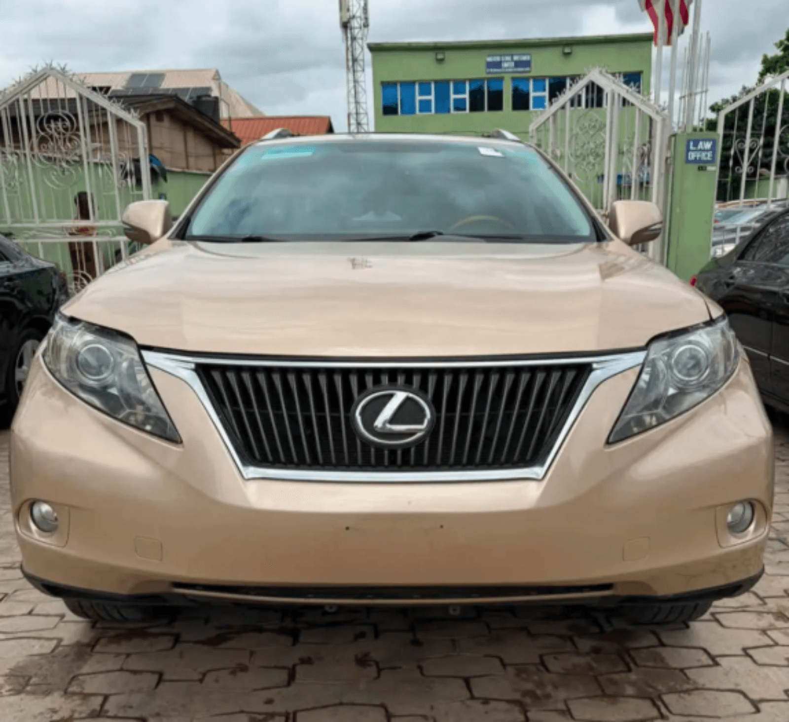 2010 Lexus RX SUV — Foreign Used for sale in Lagos