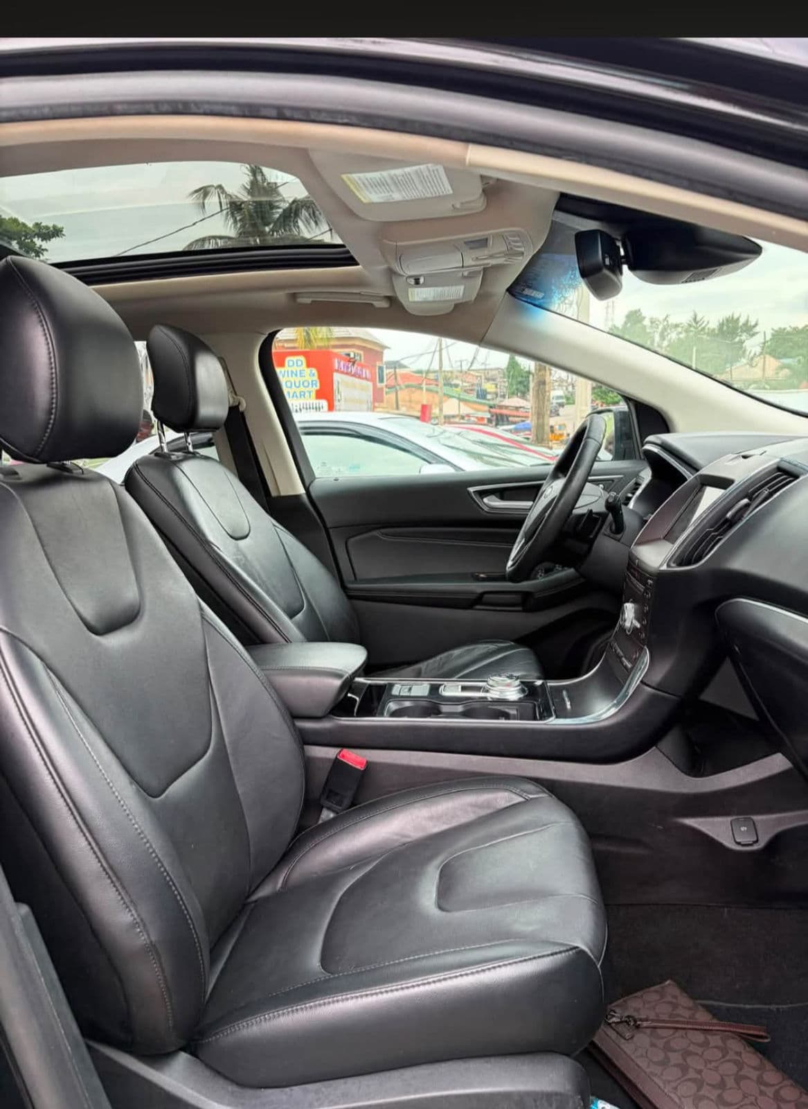 2019 Ford Edge SUV — photo 4 of 5
