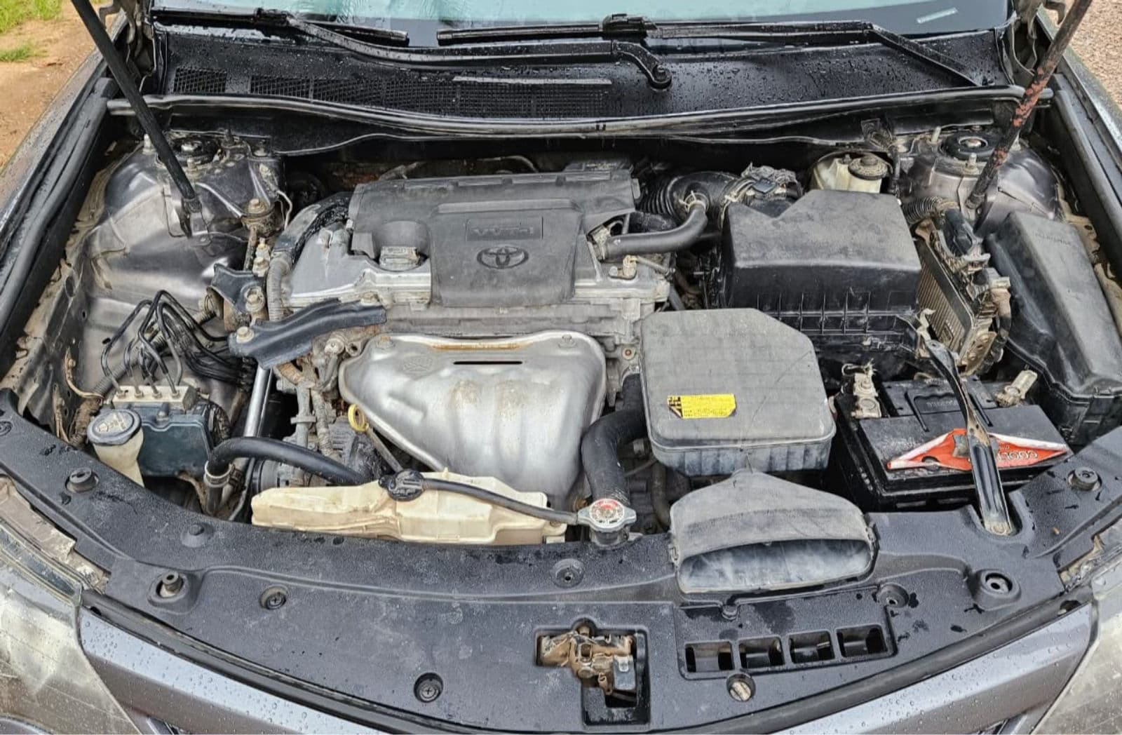 2013 Toyota Camry Sedan — photo 7 of 7