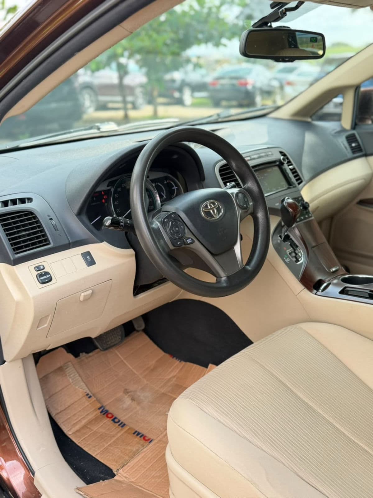 2013 Toyota Venza Sedan — photo 3 of 7