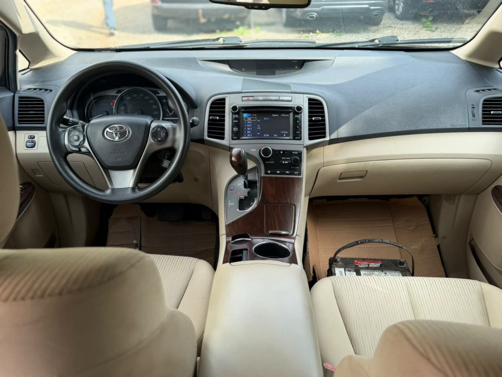 2013 Toyota Venza Sedan — photo 4 of 7