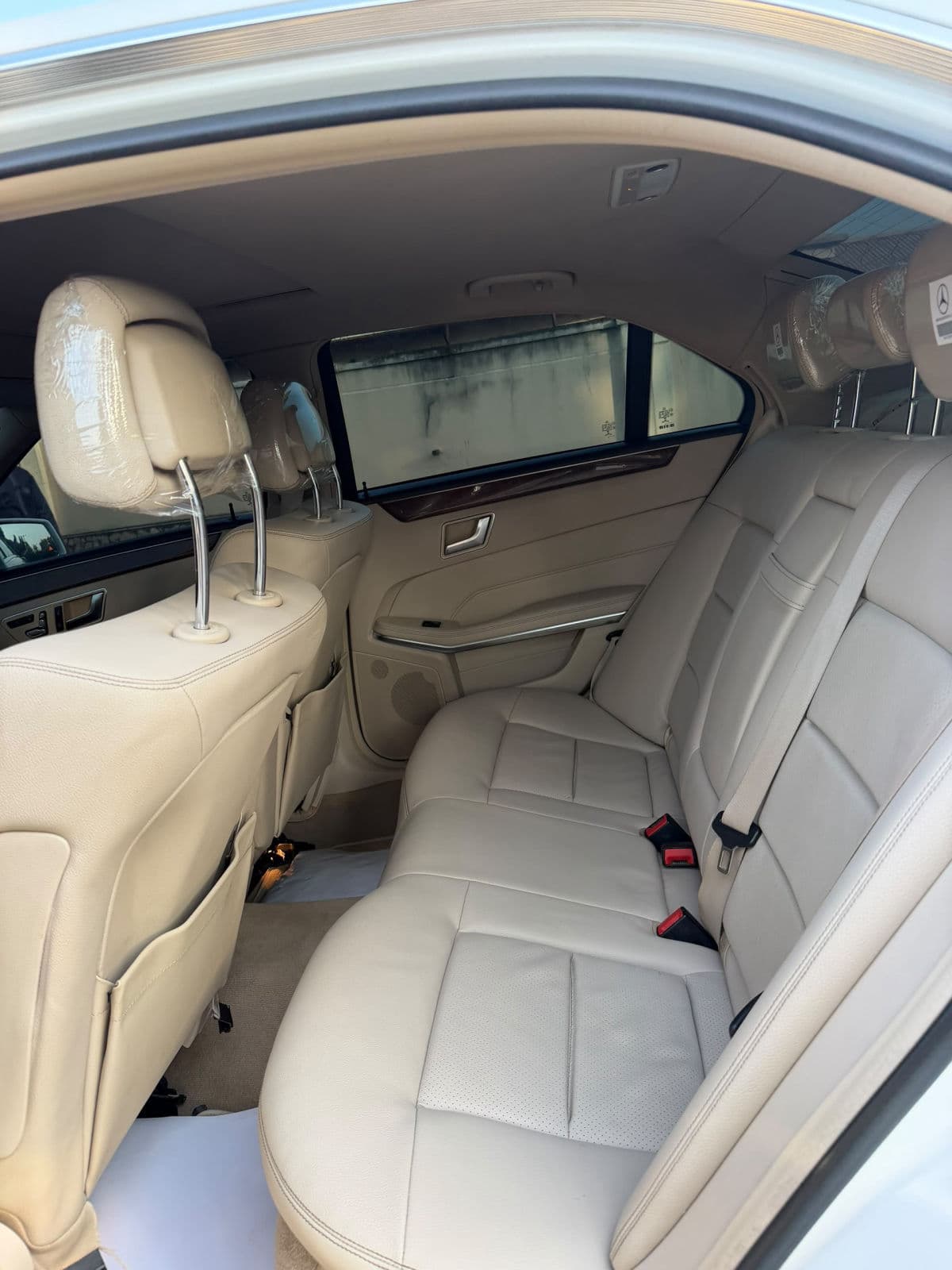 2014 Mercedes-Benz E350 Sedan — photo 8 of 10