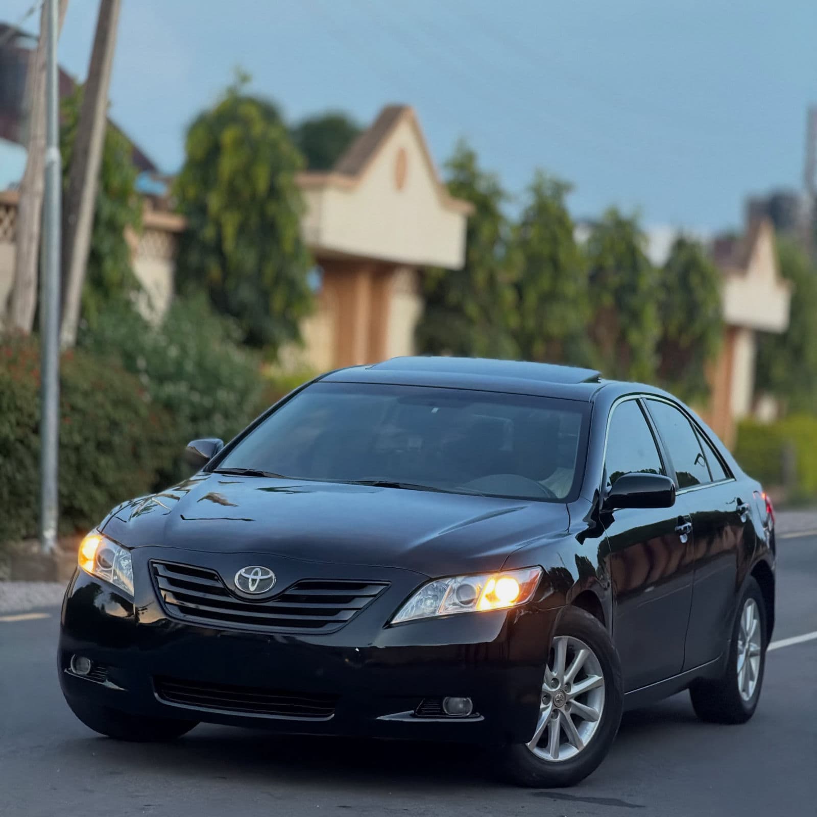 2008 Toyota Camry Sedan — photo 3 of 11