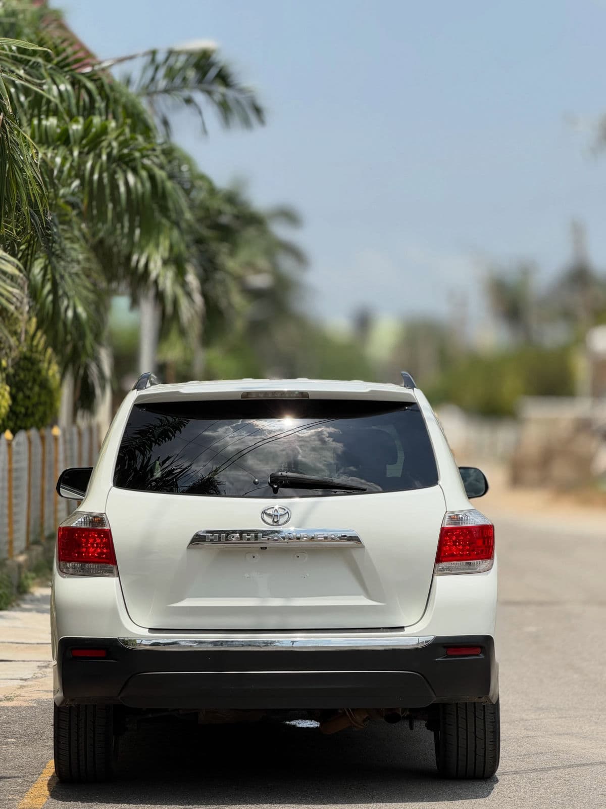 2013 Toyota Highlander SUV — photo 8 of 8