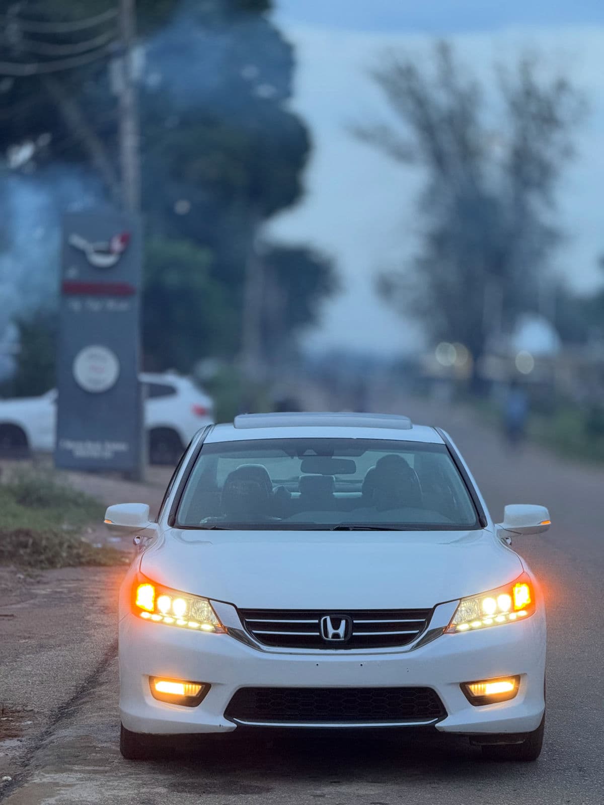 2013 Honda Accord Sedan — photo 2 of 7