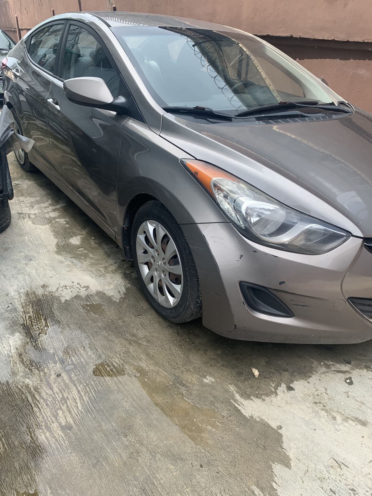 2013 Hyundai Elantra Sedan — photo 5 of 10