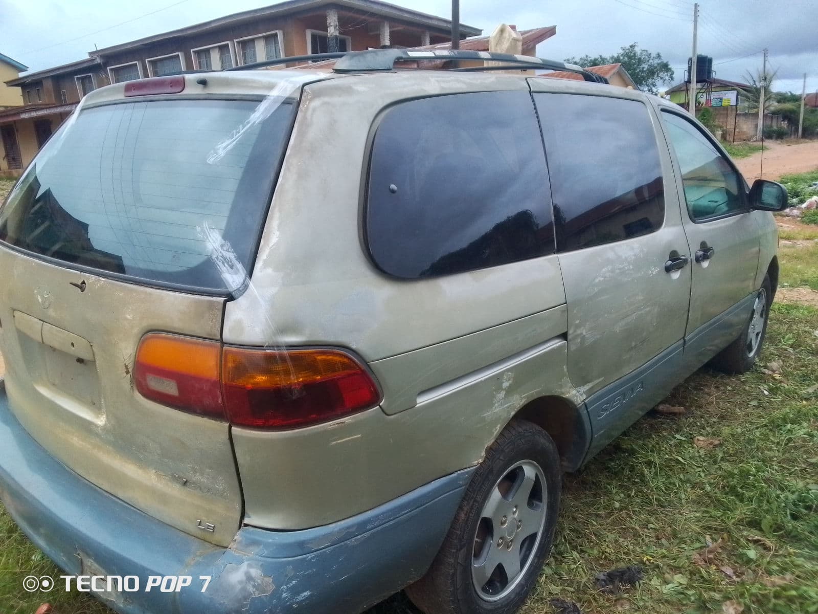 1999 Toyota Verso Van/Minivan — photo 2 of 7
